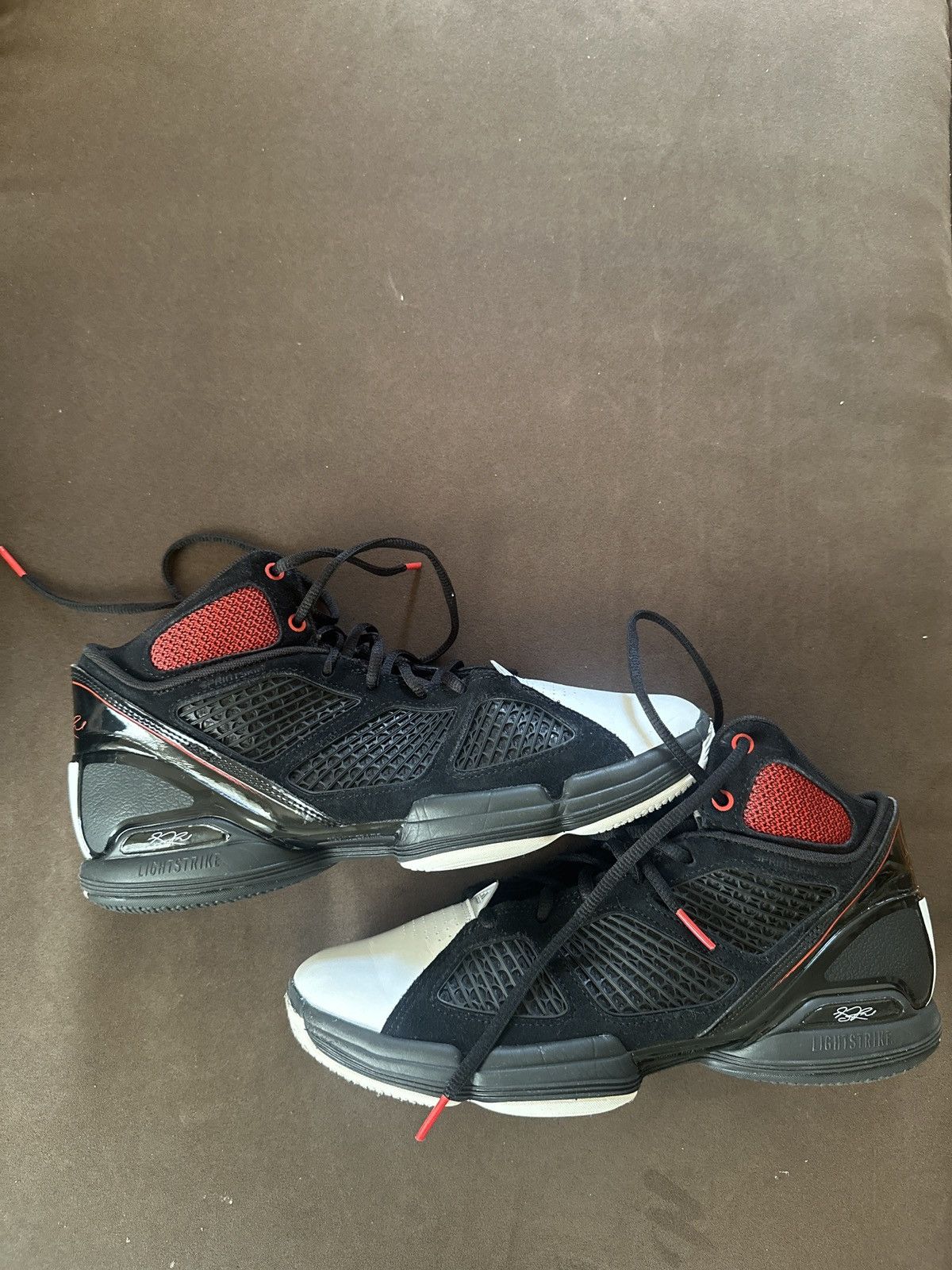 Adidas AdiZero Rose 1.5 Restomod Size US 9.5 / EU 42-43 - 1 Thumbnail
