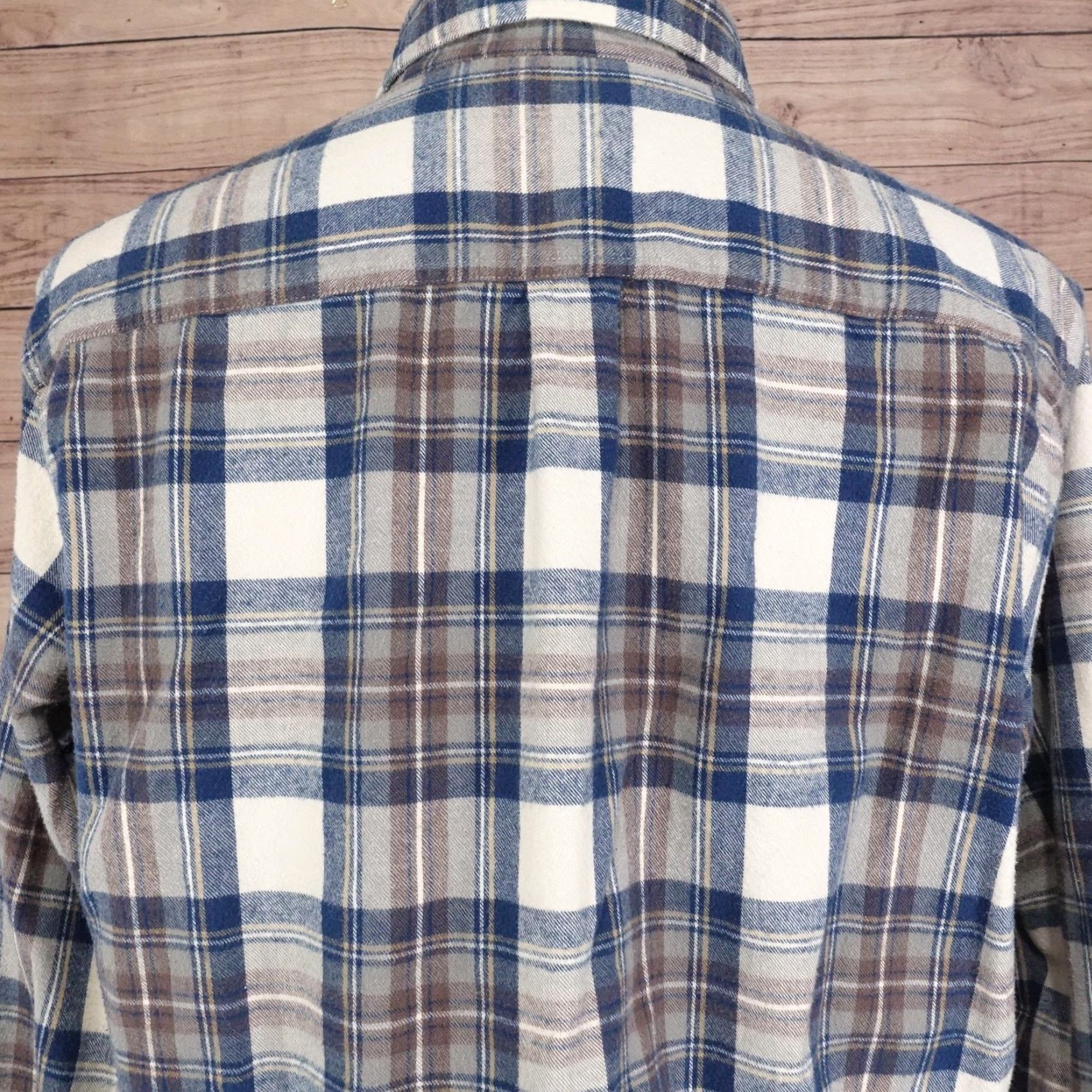 Vintage L.L. Bean Vintage Flannel Shirt Mens Large Blue Brown Plaid Button-Down Traditional Fit Size US L / EU 52-54 / 3 - 5 Thumbnail