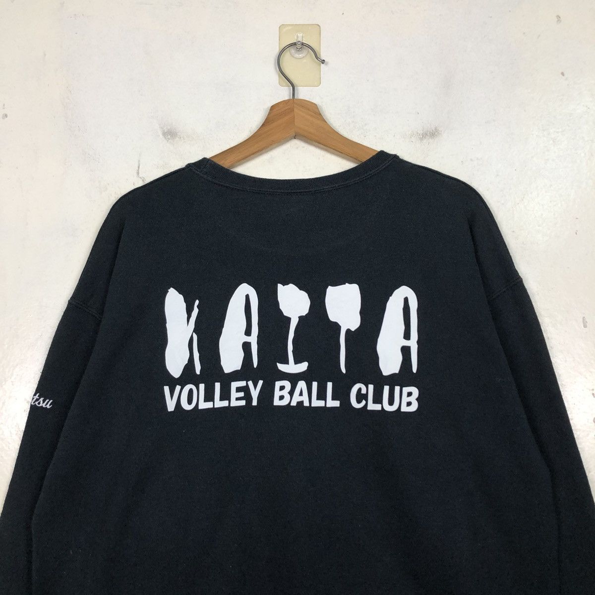Japanese Brand Vintage Sweatshirt Kaita Volley Ball Club Big Logo Size US L / EU 52-54 / 3 - 11 Thumbnail
