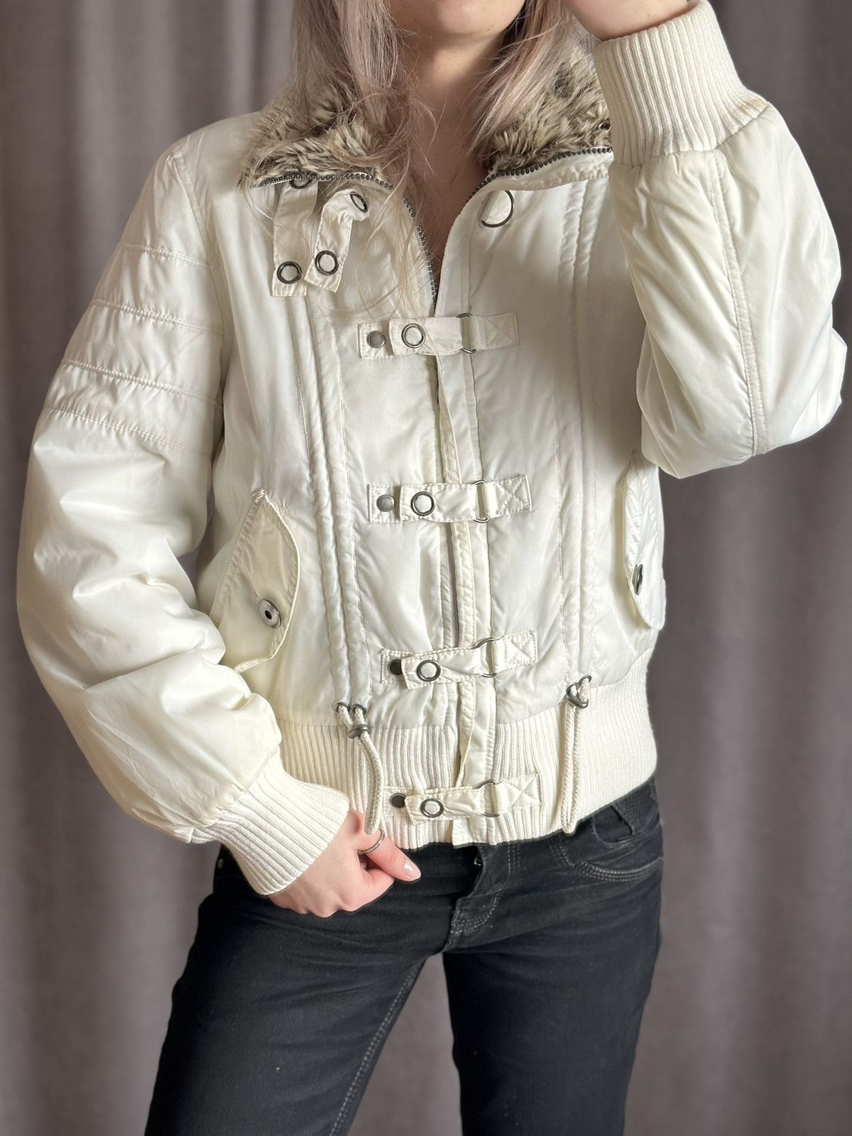 Le Grande Bleu (L.G.B.) Vintage Army Military Fur Hood Jacket Y2K Utility Cropped Size M / US 6-8 / IT 42-44 - 1 Thumbnail