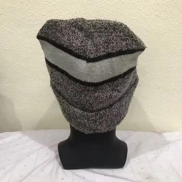 Vans × Vintage Vans Small Logo Beanie Hat Size ONE SIZE - 4 Thumbnail
