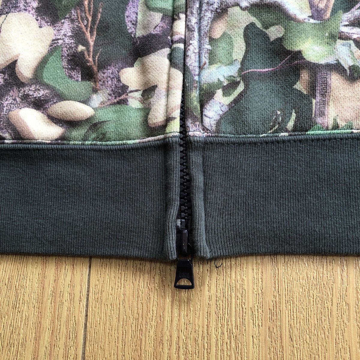 Bape Village Camo Full Zip Hoodie Size XS / US 0-2 / IT 36-38 - 9 Thumbnail