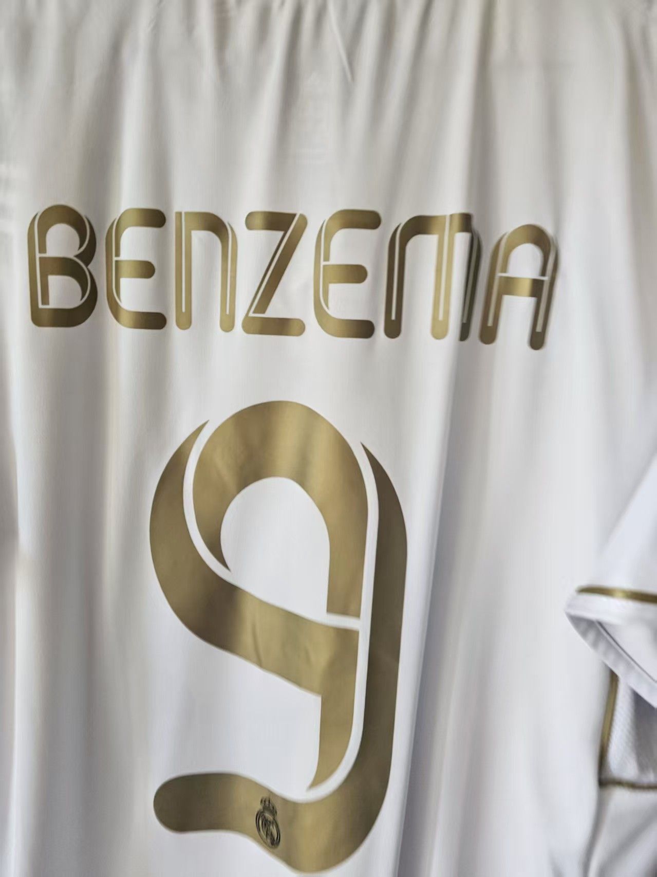Other 2011 2012 Real Madrid #9 Karim Benzema Jersey Home Size US XL / EU 56 / 4 - 3 Thumbnail