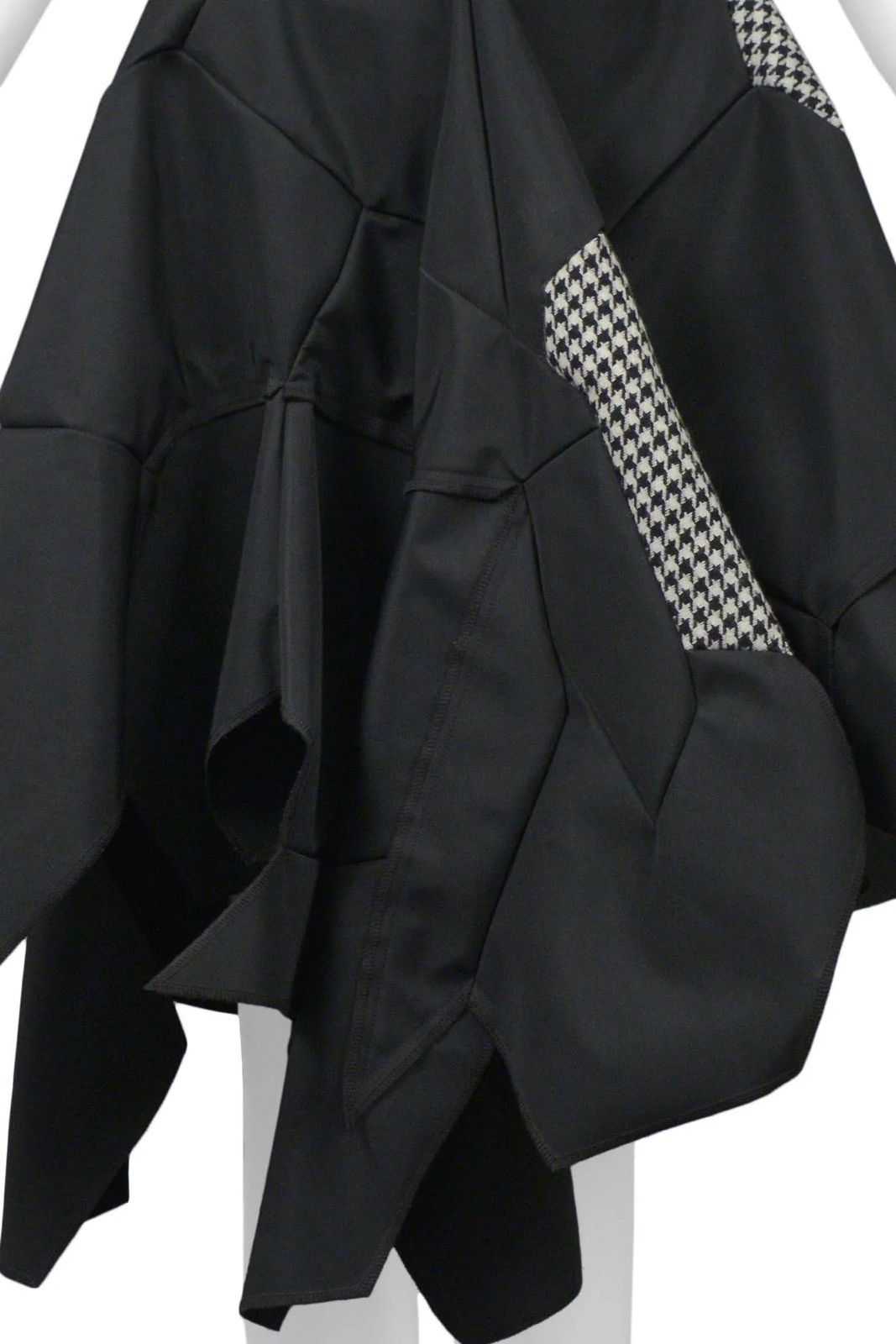 Comme des Garcons RARE 2PCS CDG BLACK FOOTBALL CHECK SKIRT 2008 sz s Size 27" / US 4 / IT 40 - 2 Thumbnail