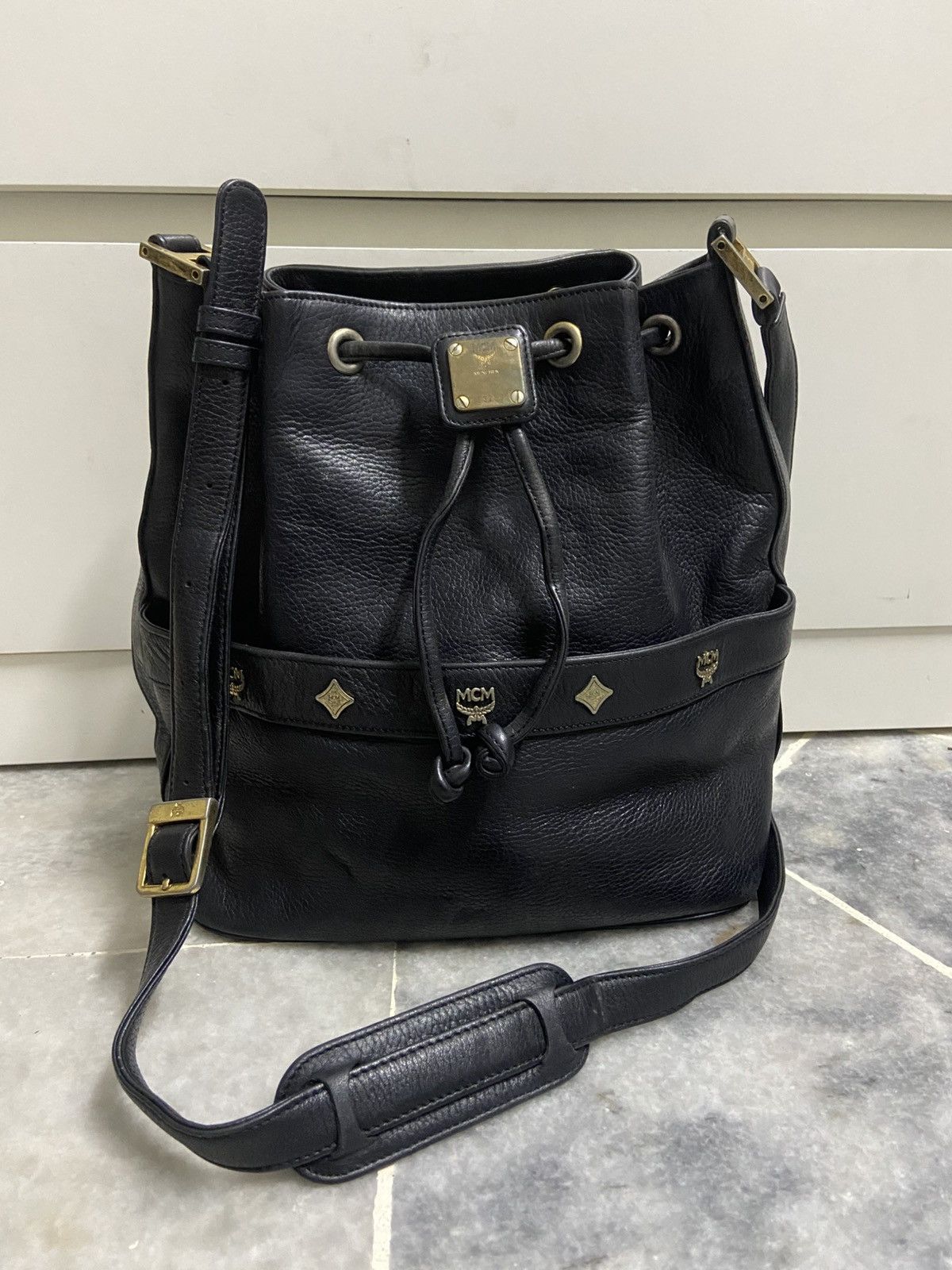 MCM MCM Vintage Black Leather Bag Size ONE SIZE - 5 Thumbnail