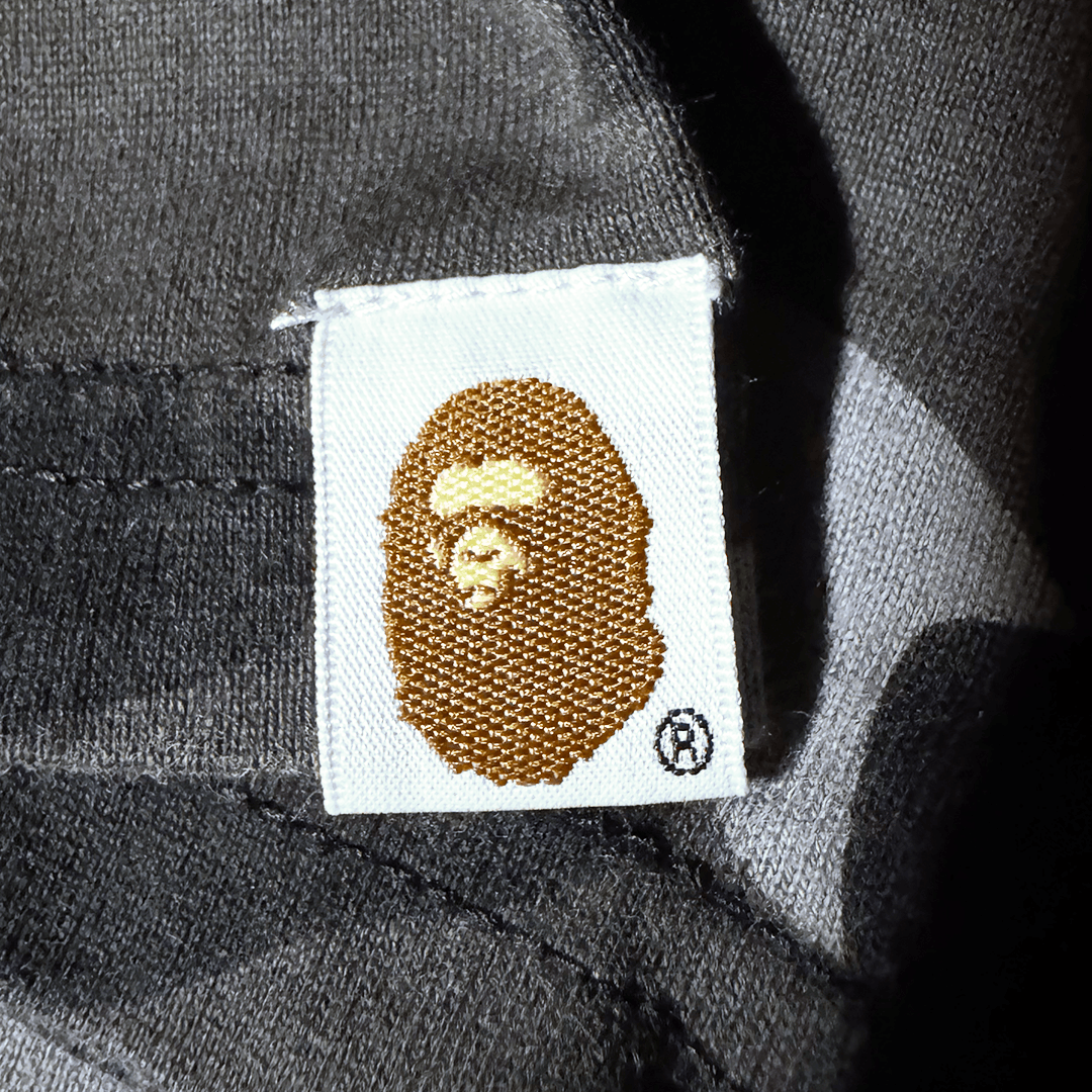 Bape BAPE Spellout Camo Tee (L) Size ONE SIZE - 5 Thumbnail