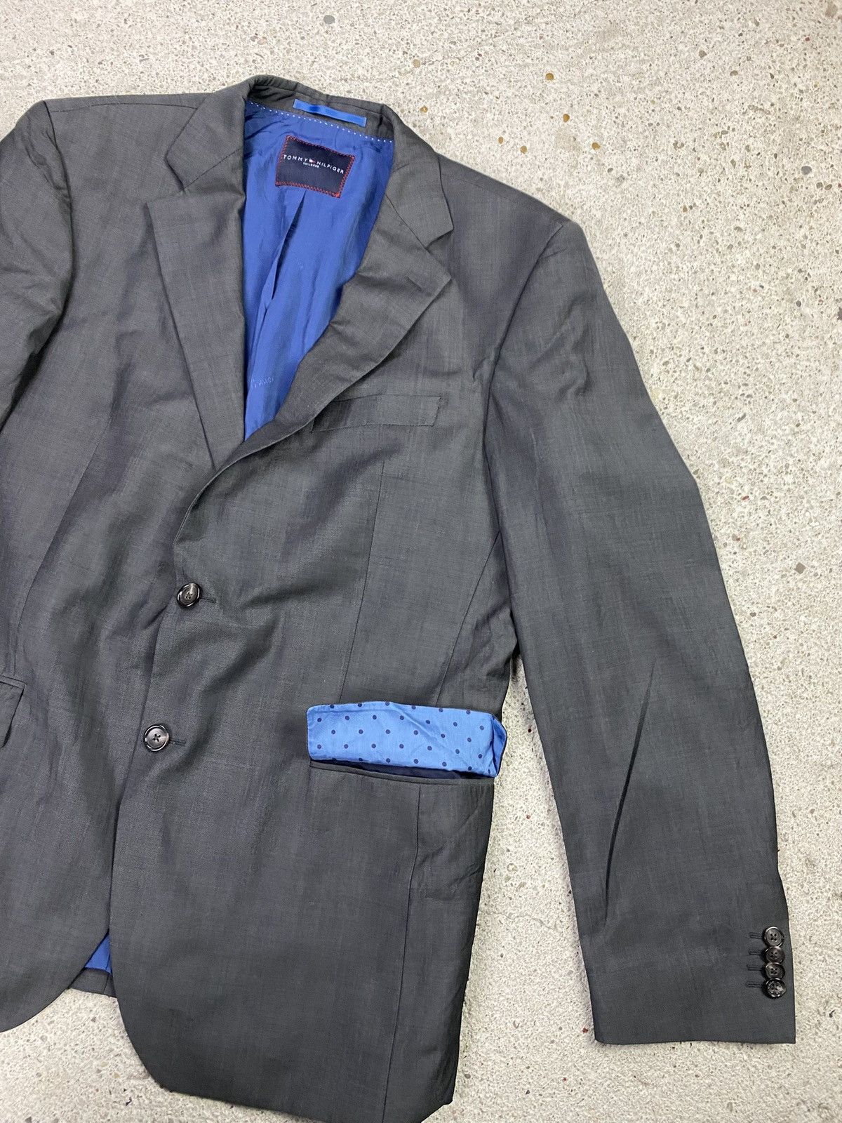 Tommy hilfiger suit grey old money classy