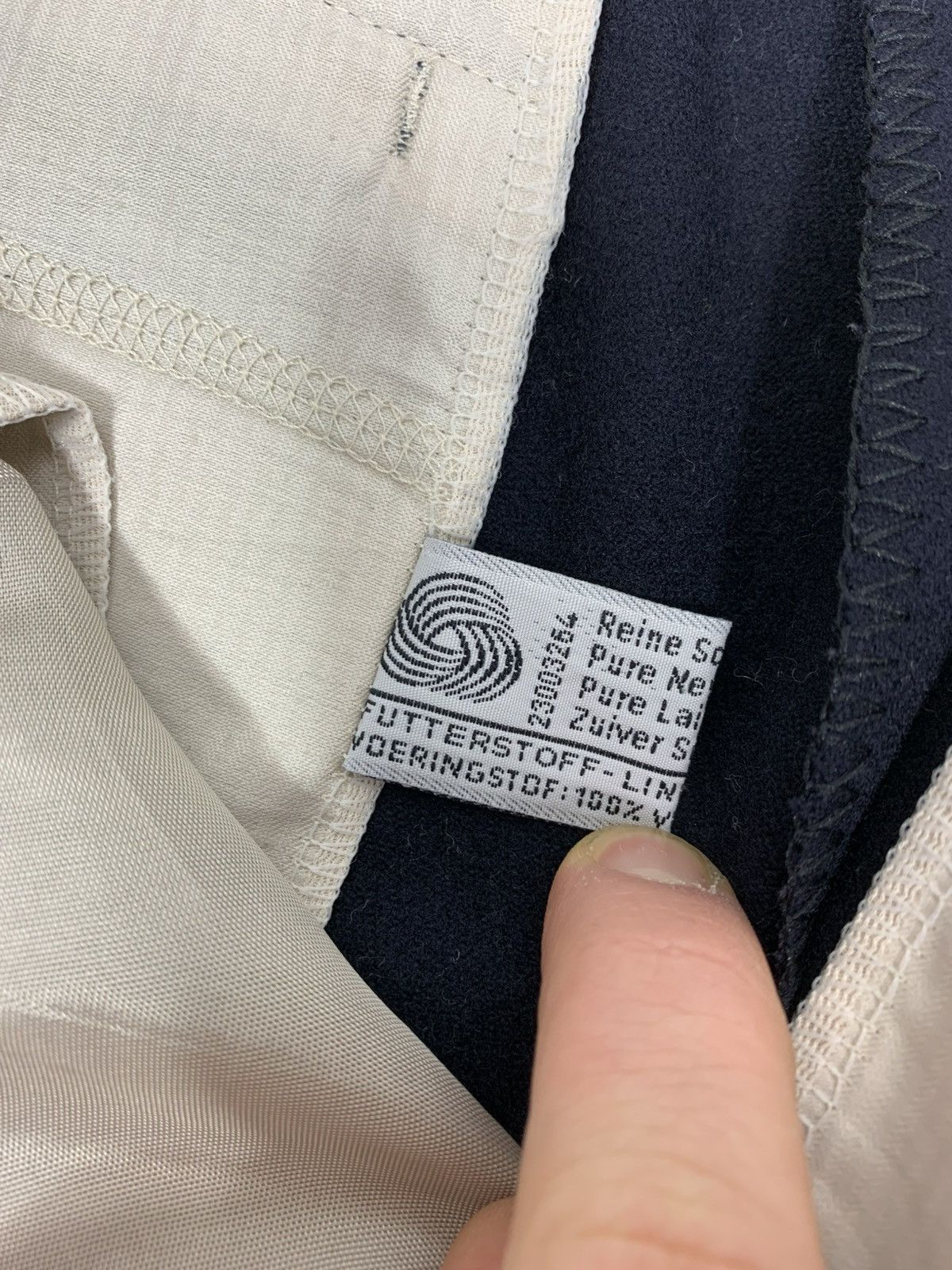Burberry Vintage Burberrys Men's Navy Wool Trousers West Germany Size US 32 / EU 48 - 15 Thumbnail