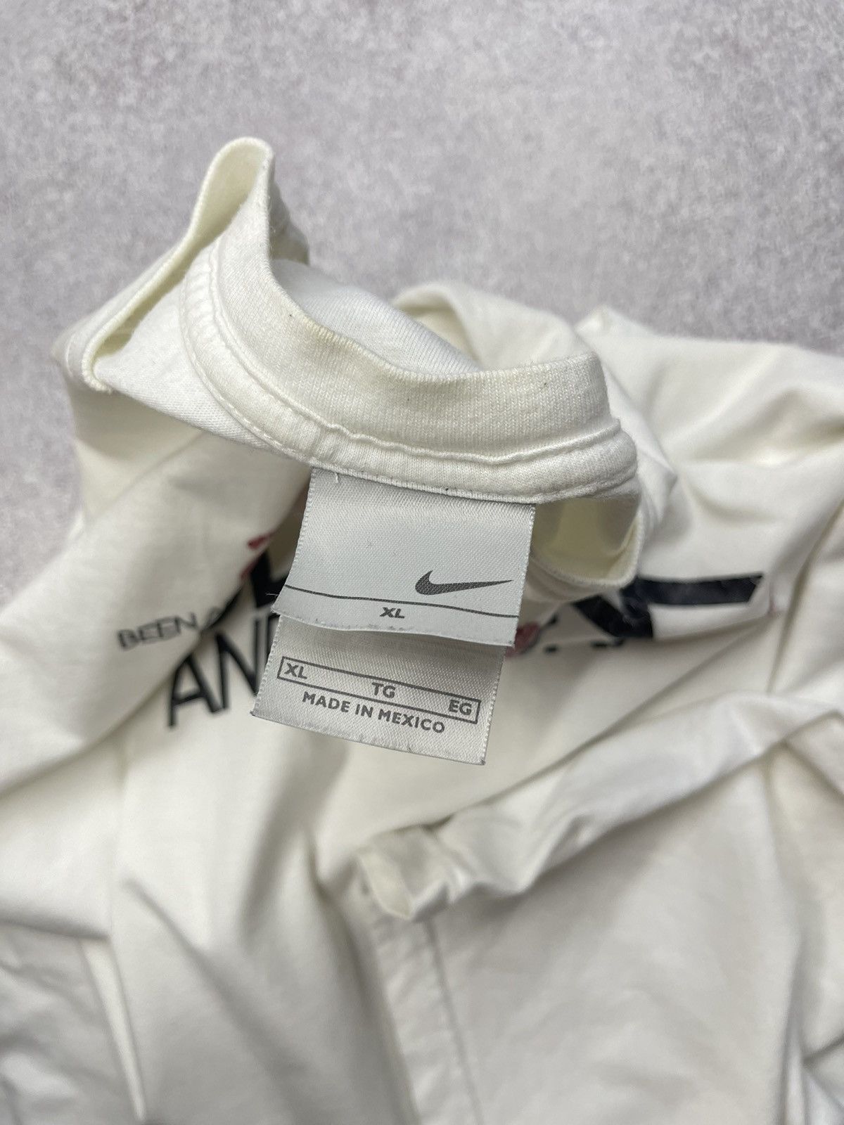 Nike Vintage Nike Air Max White T Shirt Archive Sneakers Y2K TN Size US XL / EU 56 / 4 - 14 Thumbnail
