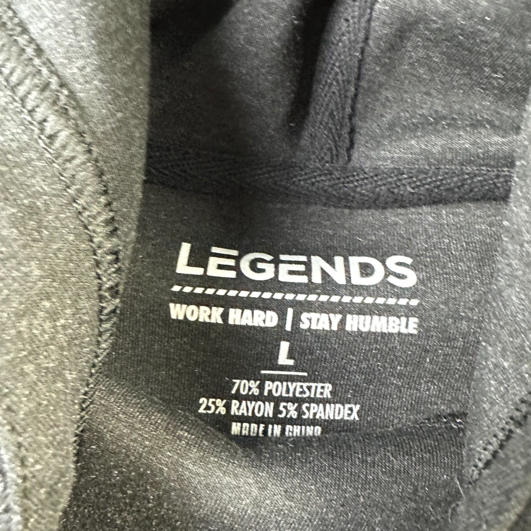Vintage Legends Hoodie Mens Large Black Hawthorne Tech WWE 2k25 Sports Pullover Hooded Pockets Crew Neck Logo Size US L / EU 52-54 / 3 - 7 Thumbnail