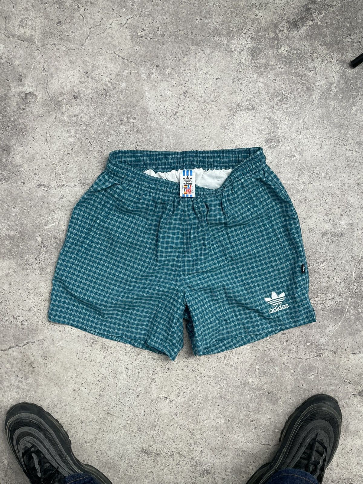 Adidas × Vintage Adidas vintage shorts Size US 34 / EU 50 - 1 Thumbnail