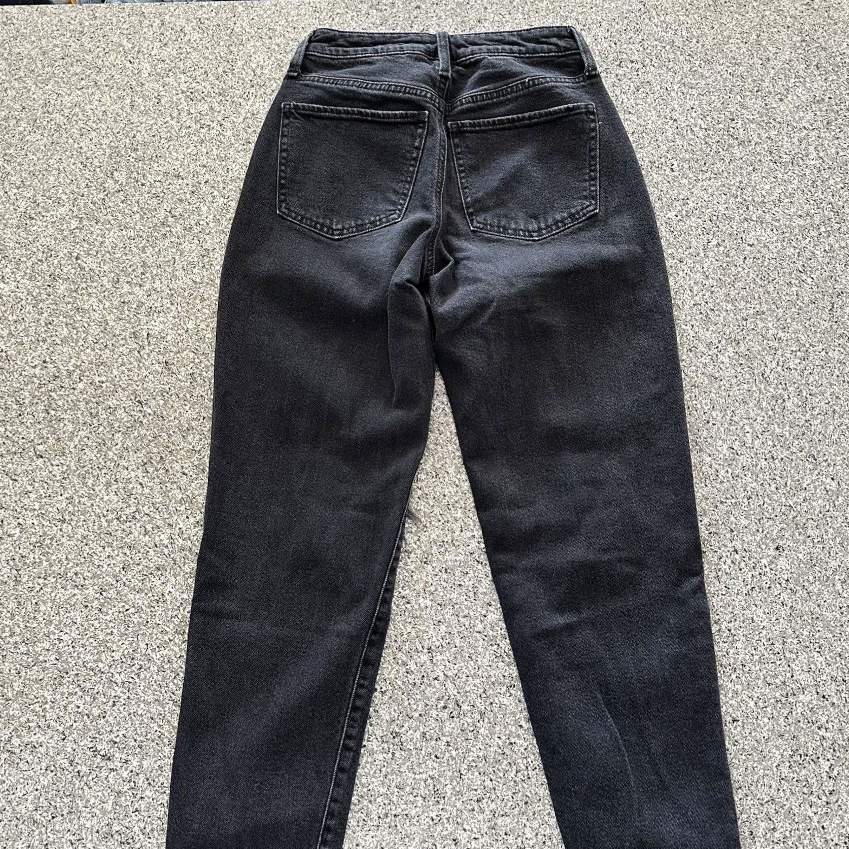 Vintage SO High Rise Mom Jeans Curvy Size 0 Distressed Raw Hem 90’s Straight 24x26 Black 90s SO Jeans Womens Pants Jeans Size 25" / US 0 / IT 36 - 4 Thumbnail