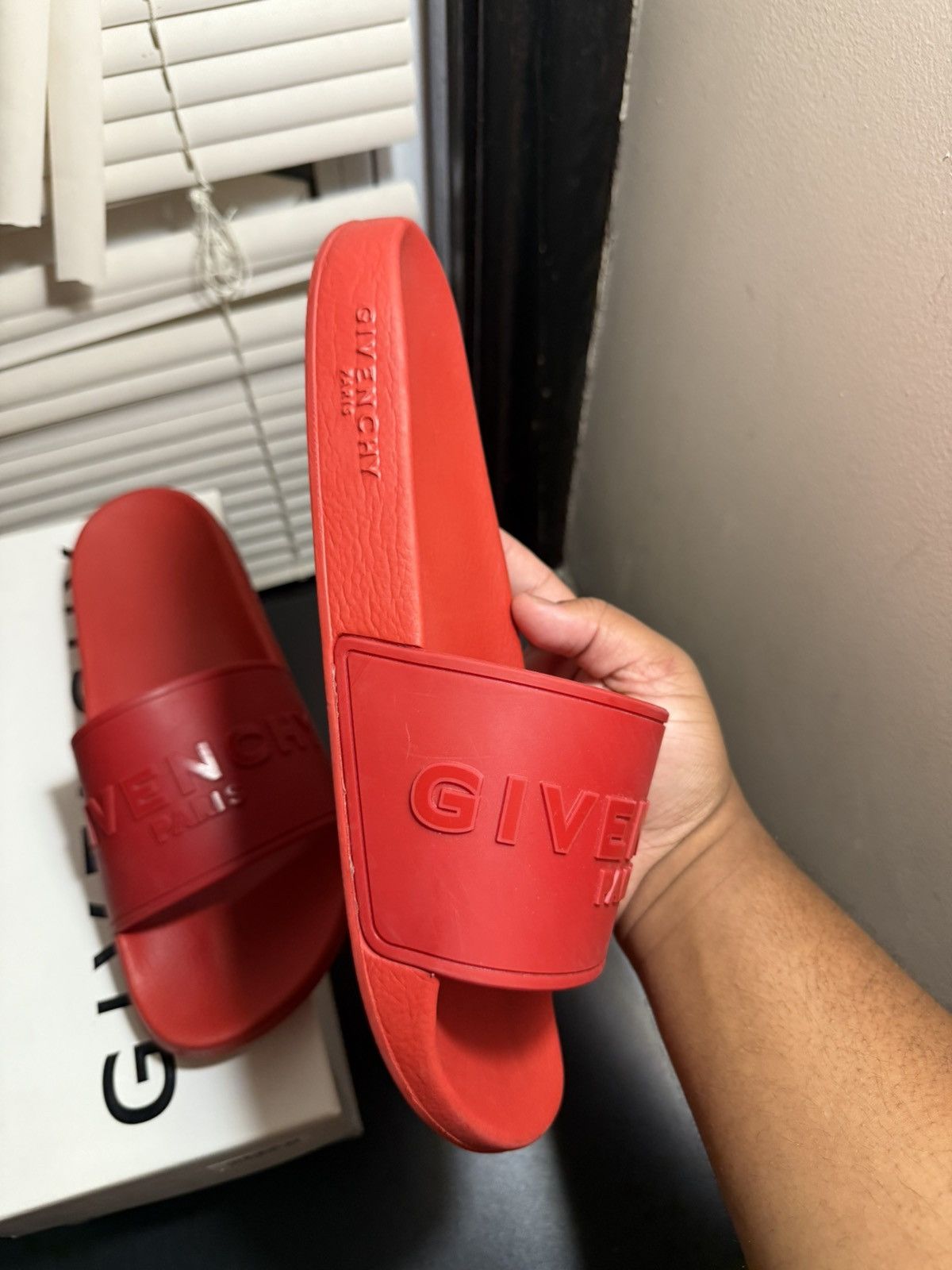 Givenchy Givenchy Red Slides Size 11 Size US 11 / EU 44 - 7 Thumbnail