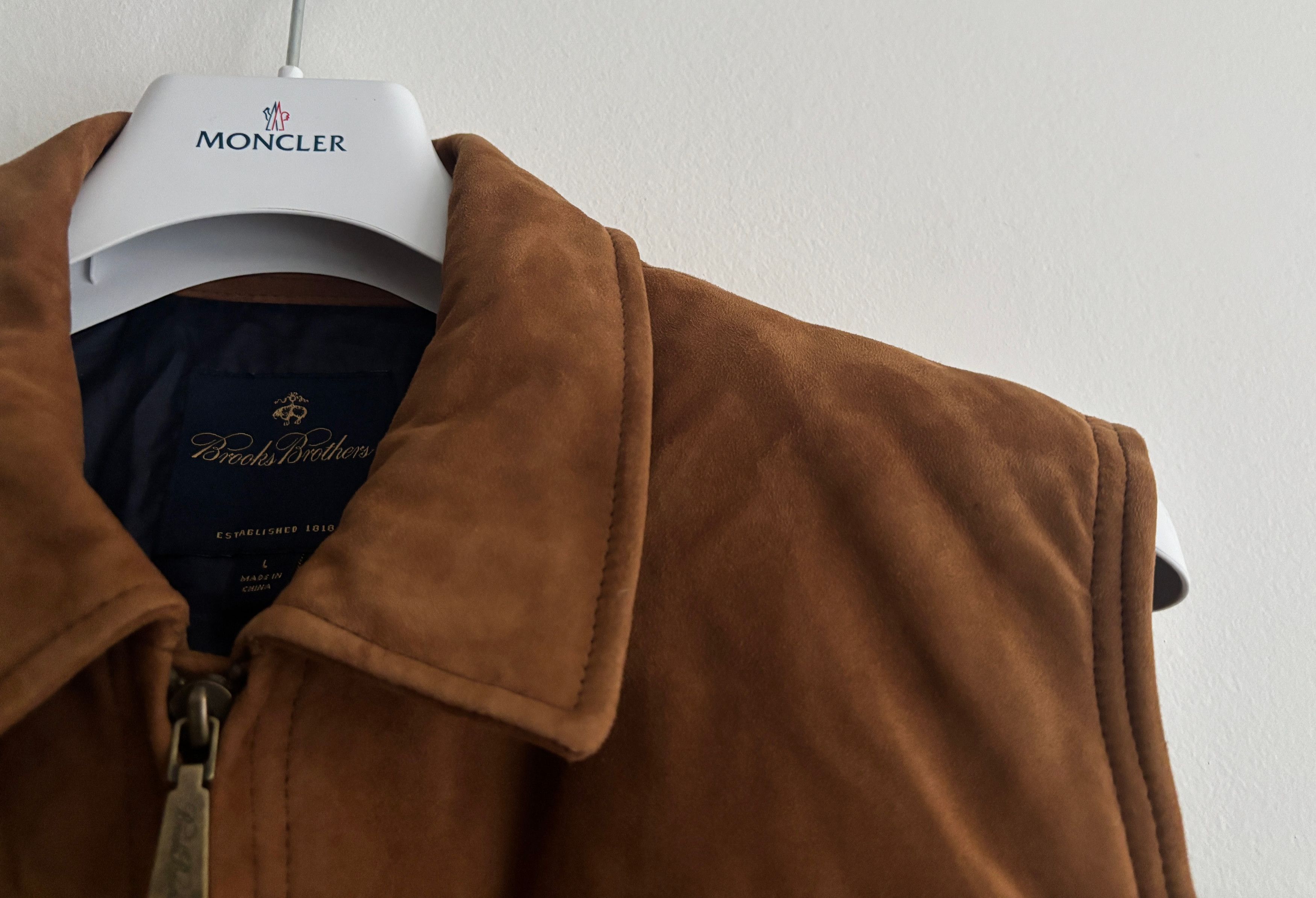 Brooks Brothers $495 Zippered Tan/ Brown Suede Leather Down Vest - Large Size US L / EU 52-54 / 3 - 3 Thumbnail