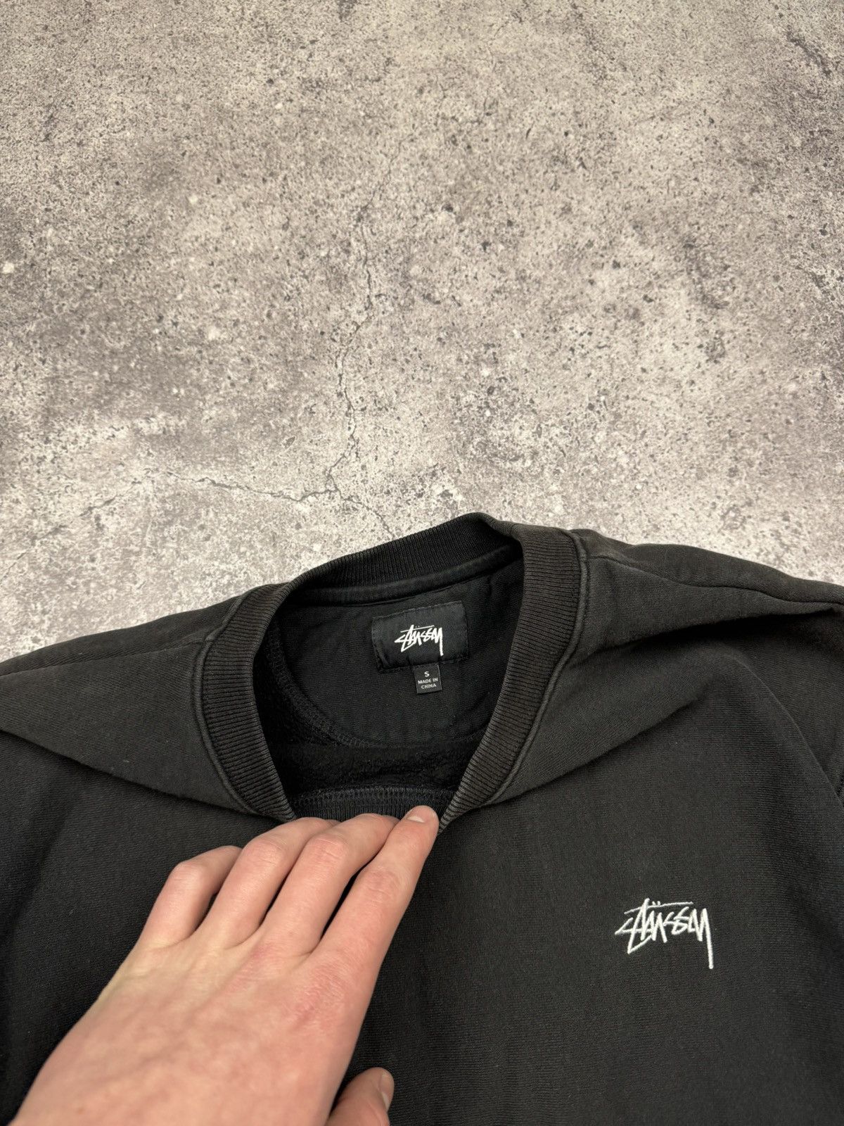 Stussy Vintage Stussy Y2K Faded Distressed Boxy Sweatshirt Japanese Size US S / EU 44-46 / 1 - 3 Thumbnail