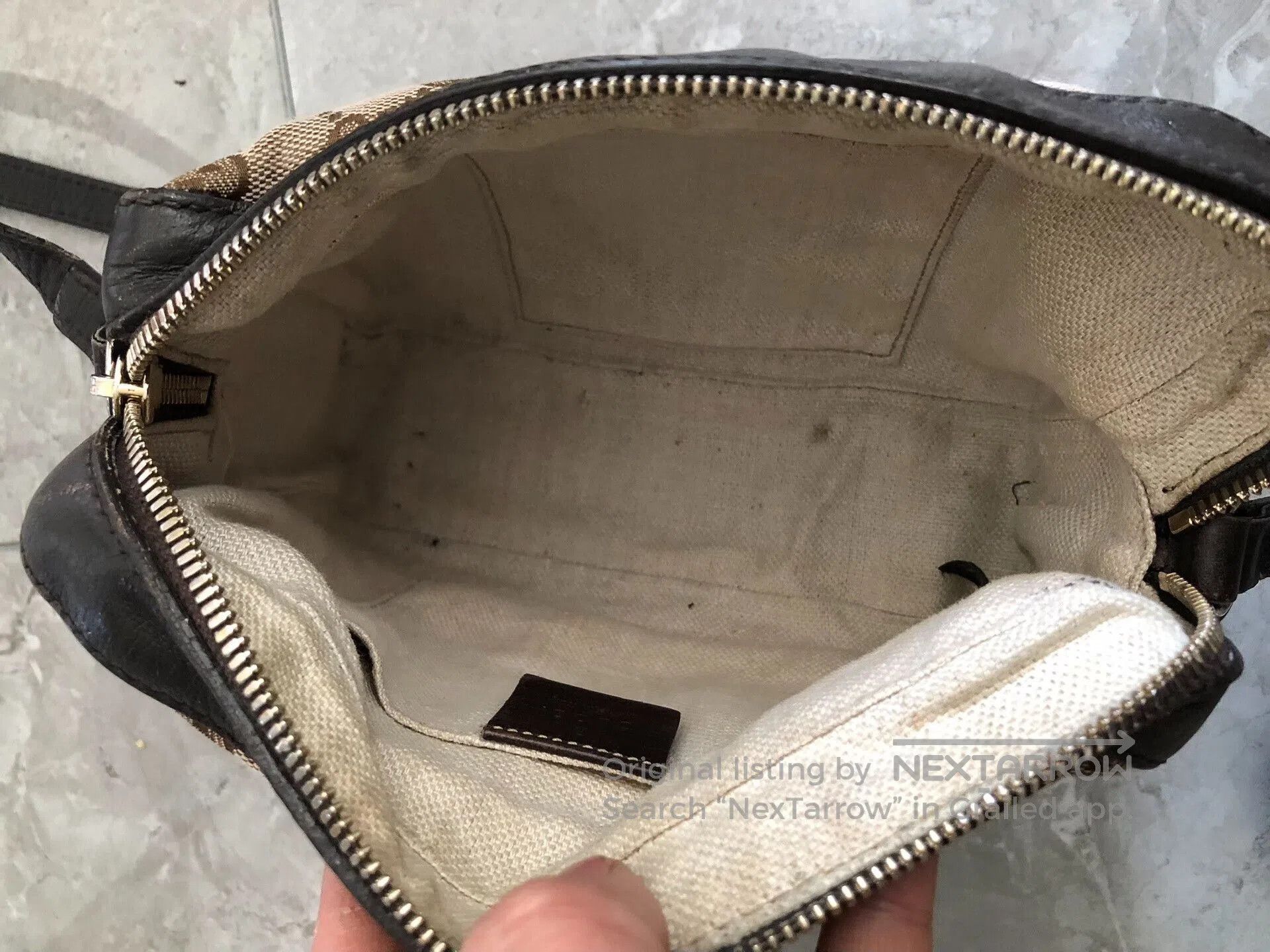 Gucci Gucci Bee Crossbody Camera Bag. Size ONE SIZE - 8 Thumbnail