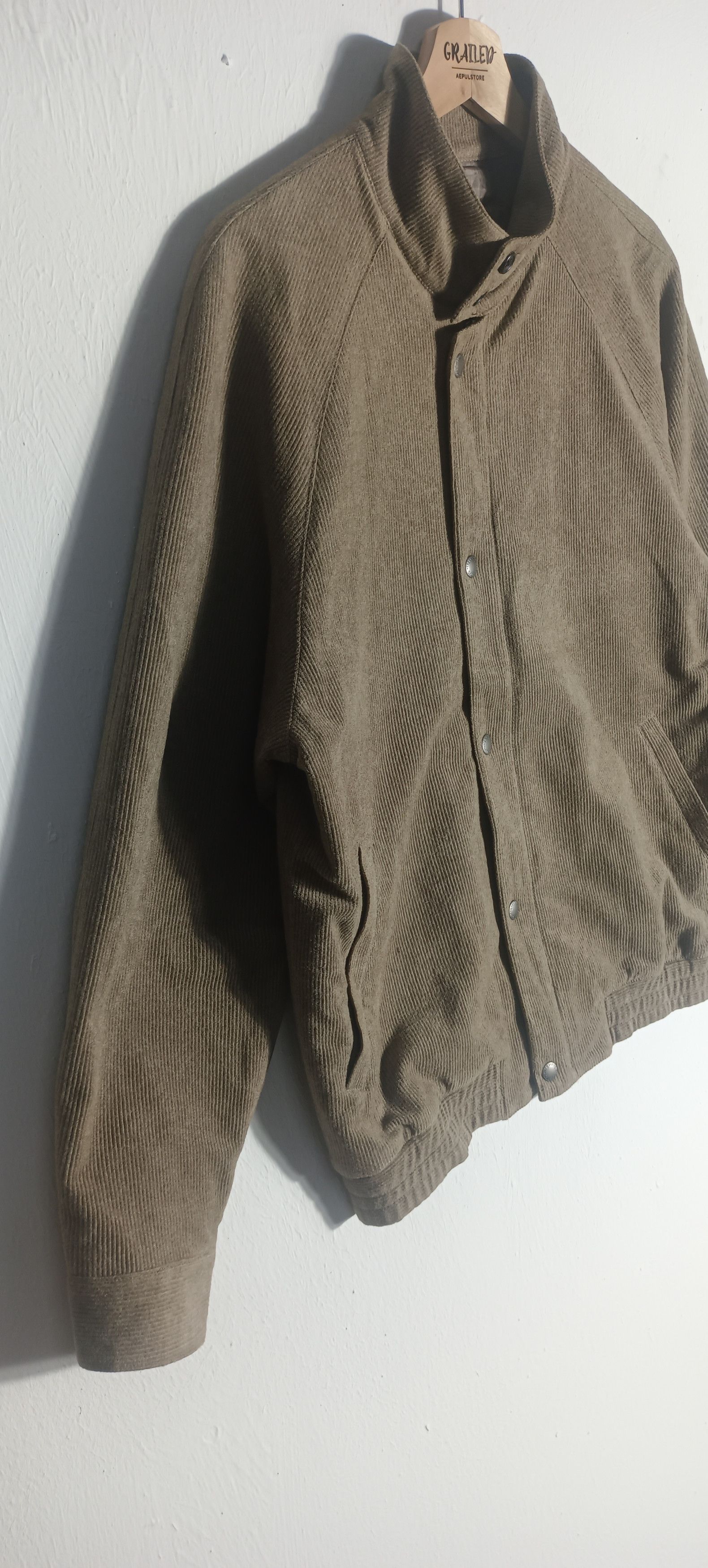 Golden Bear Vintage🔥Golden Bear Cuduroy Bomber Jacket Size US M / EU 48-50 / 2 - 9 Thumbnail
