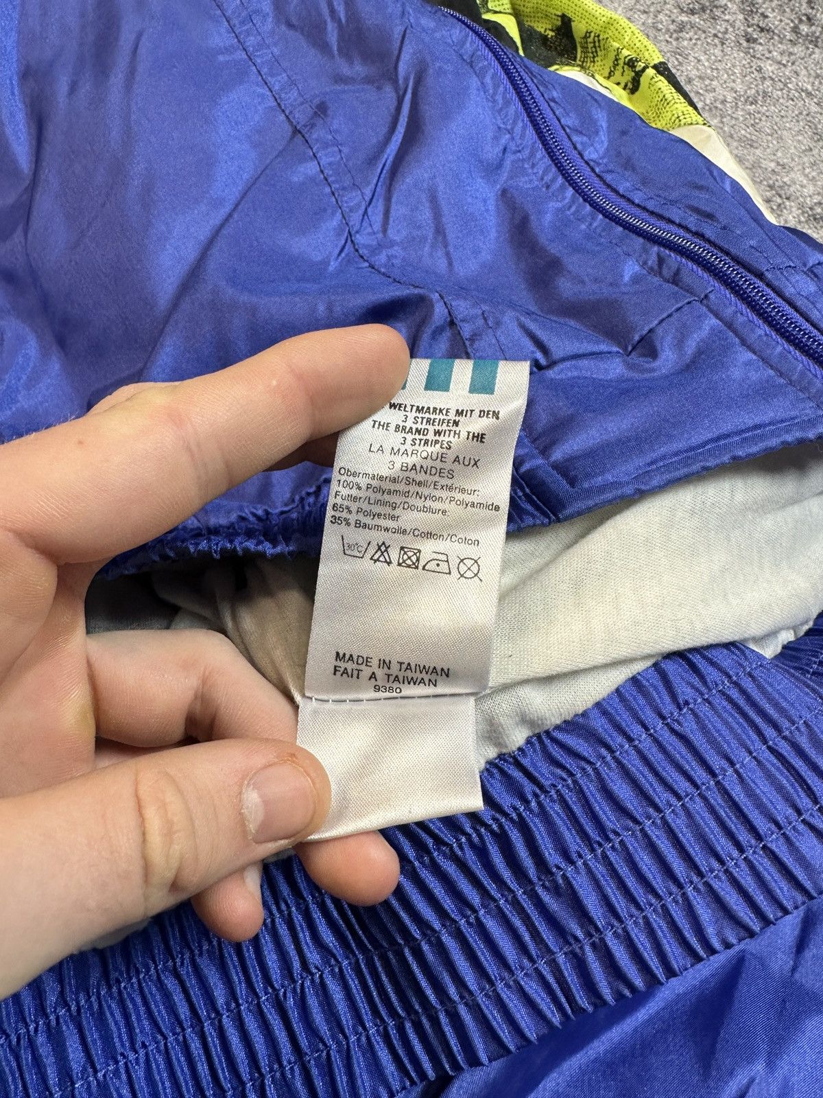 Adidas Very Rare Vintage Adidas Jacket Zip Up Streetwear 90s L hype Size US L / EU 52-54 / 3 - 6 Thumbnail