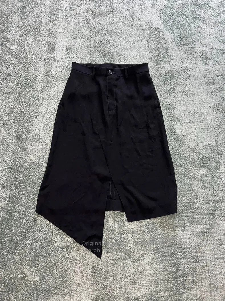 Maison Margiela maison margiela asymmetrical black mini skirt . Size US 36 / EU 52 - 1 Thumbnail