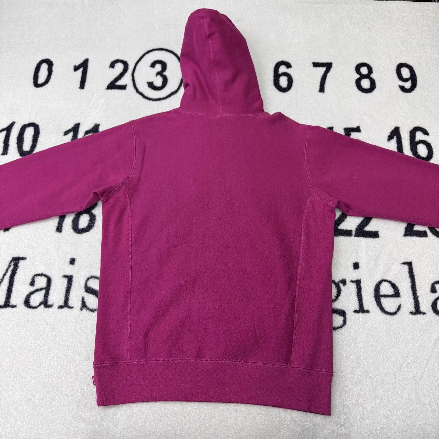 Supreme Supreme Magenta Pink Fleece Hoodie Q10 Size US L / EU 52-54 / 3 - 2 Thumbnail
