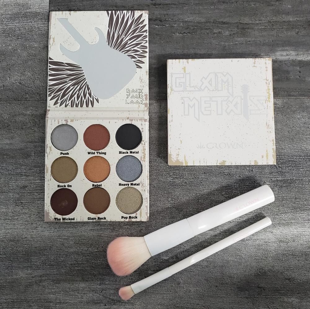 Other CROWN Pro | Makeup 3 Bundle Size ONE SIZE - 1 Preview