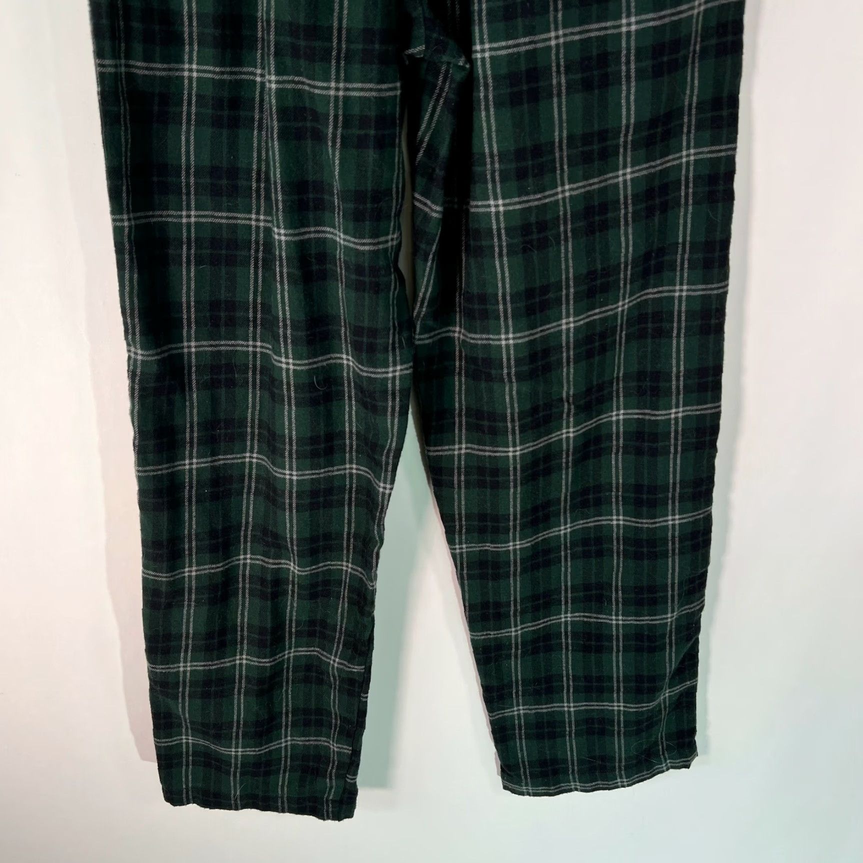 Vintage VINTAGE NBA By Sideline Apparel Mens Milwaukee Bucks Plaid Green Pajama Pants Size Small Size US 29 - 6 Thumbnail