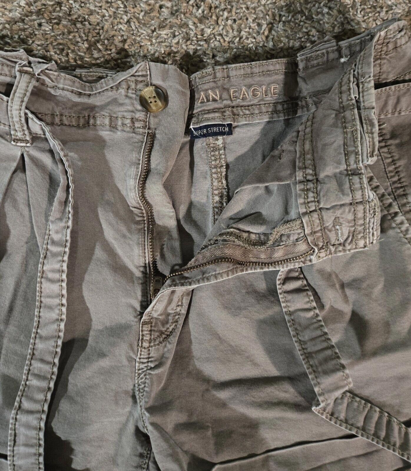 Designer American Eagle Super Stretch Size 6 Shorts With Belt Size 28" / US 6 / IT 42 - 2 Thumbnail