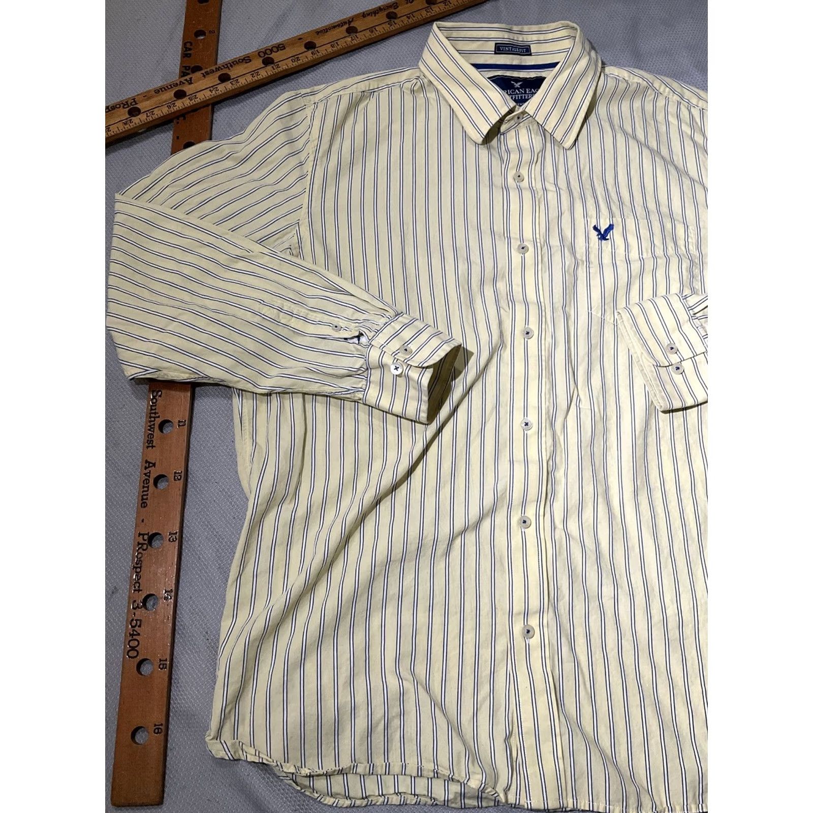Vintage American Eagle Shirt Mens 2XL Yellow Workwear Button-Up Casual Preppy 90s USA Retro Grunge Hip Hop City Vintage-None Size US XXL / EU 58 / 5 - 5 Thumbnail