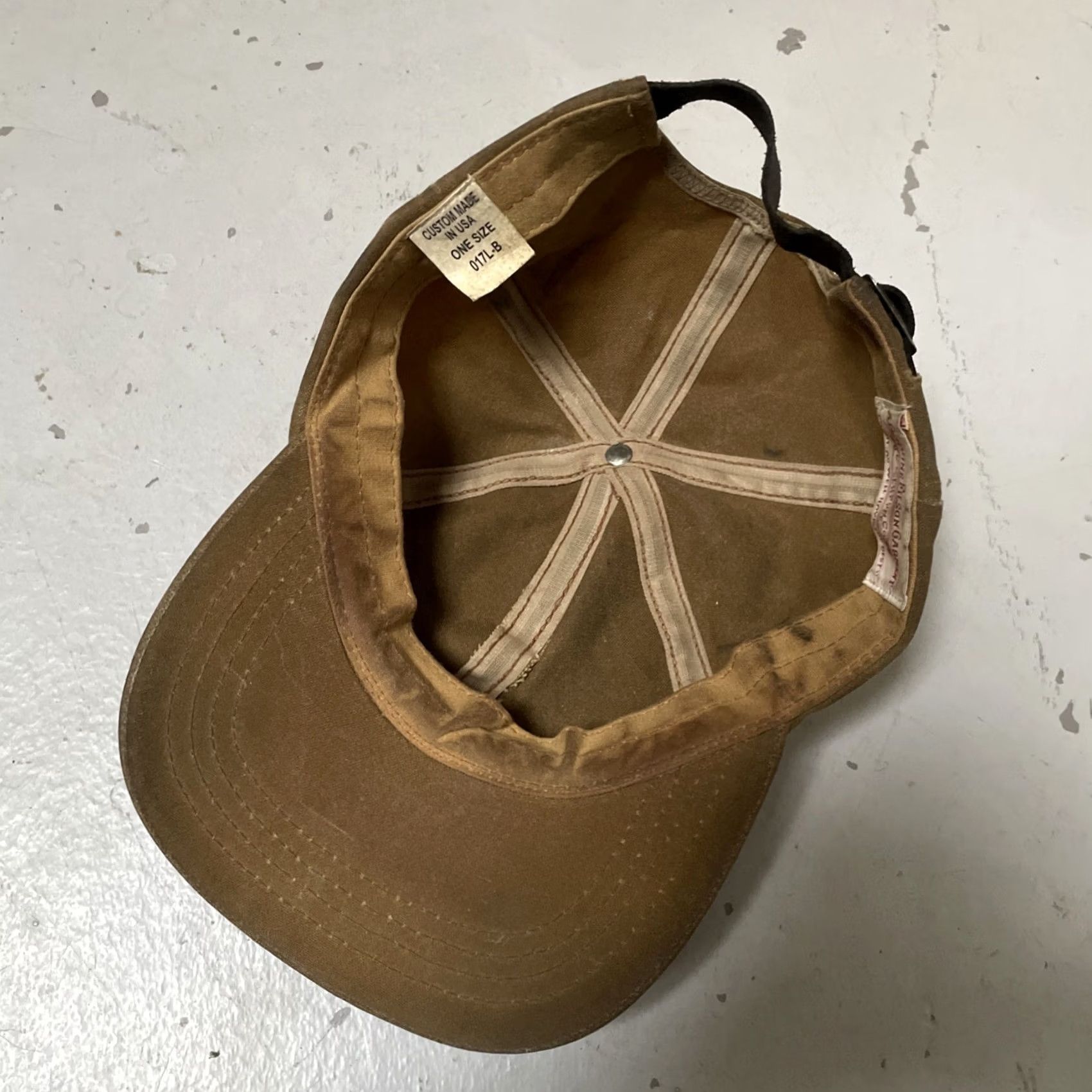 Filson VINTAGE Filson Cap Baseball Cap Canvas Brown OS One Size USA Outdoor Hunting Americana Workwear Leather strap Mens Womens Unisex Adults Size ONE SIZE - 7 Thumbnail