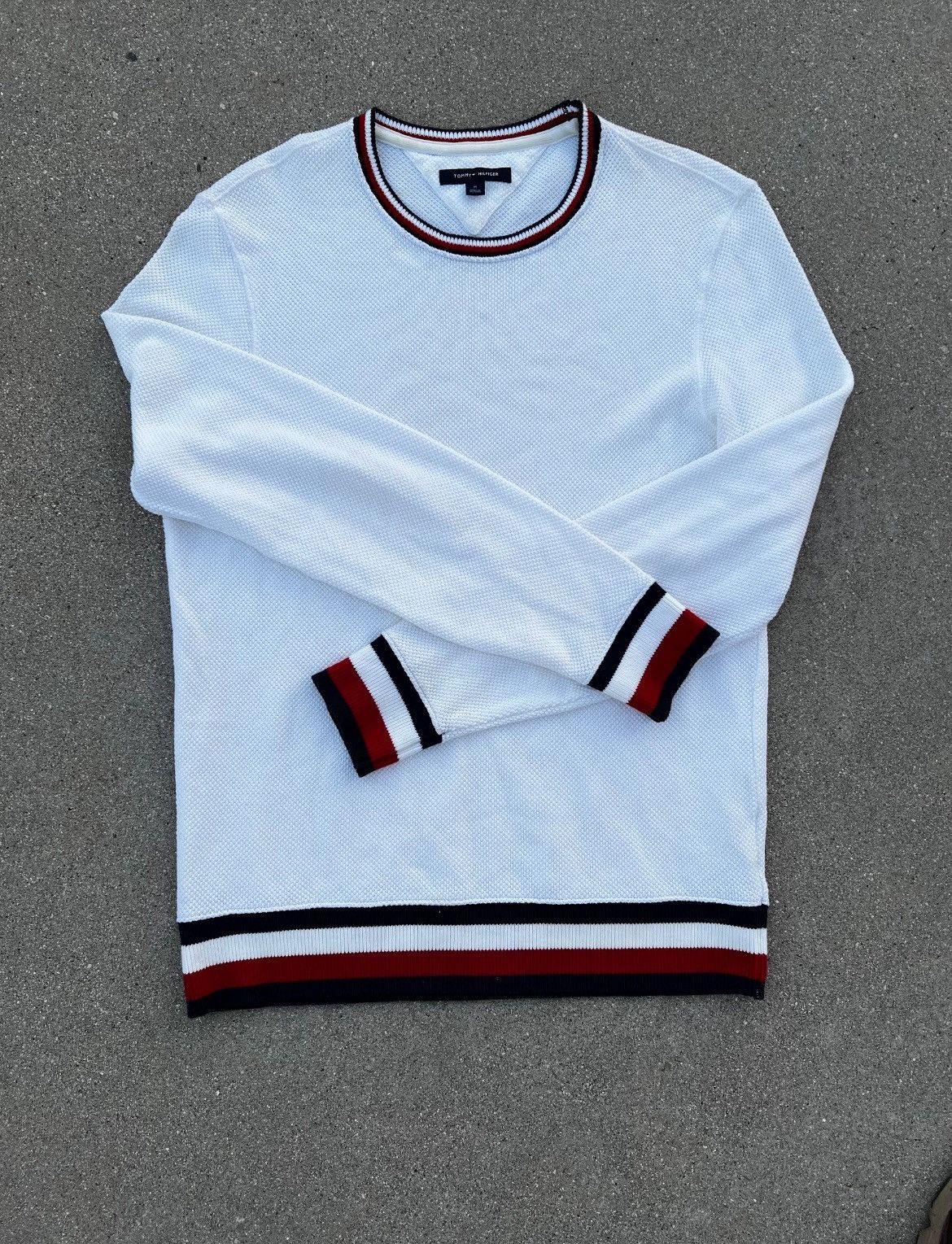 Tommy Hilfiger Tommy Hilfiger Knit Longsleeve - Ribbed Collar and Cuffs Size US M / EU 48-50 / 2 - 1 Thumbnail