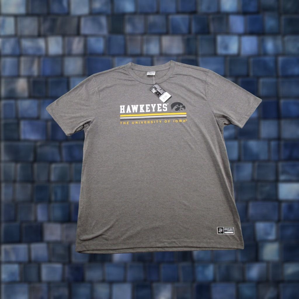 Vintage Hawkeyes Sideline Graphic Tee T-Shirt Mens 2XL Gray Sideline University Shirt Size US XXL / EU 58 / 5 - 1 Thumbnail