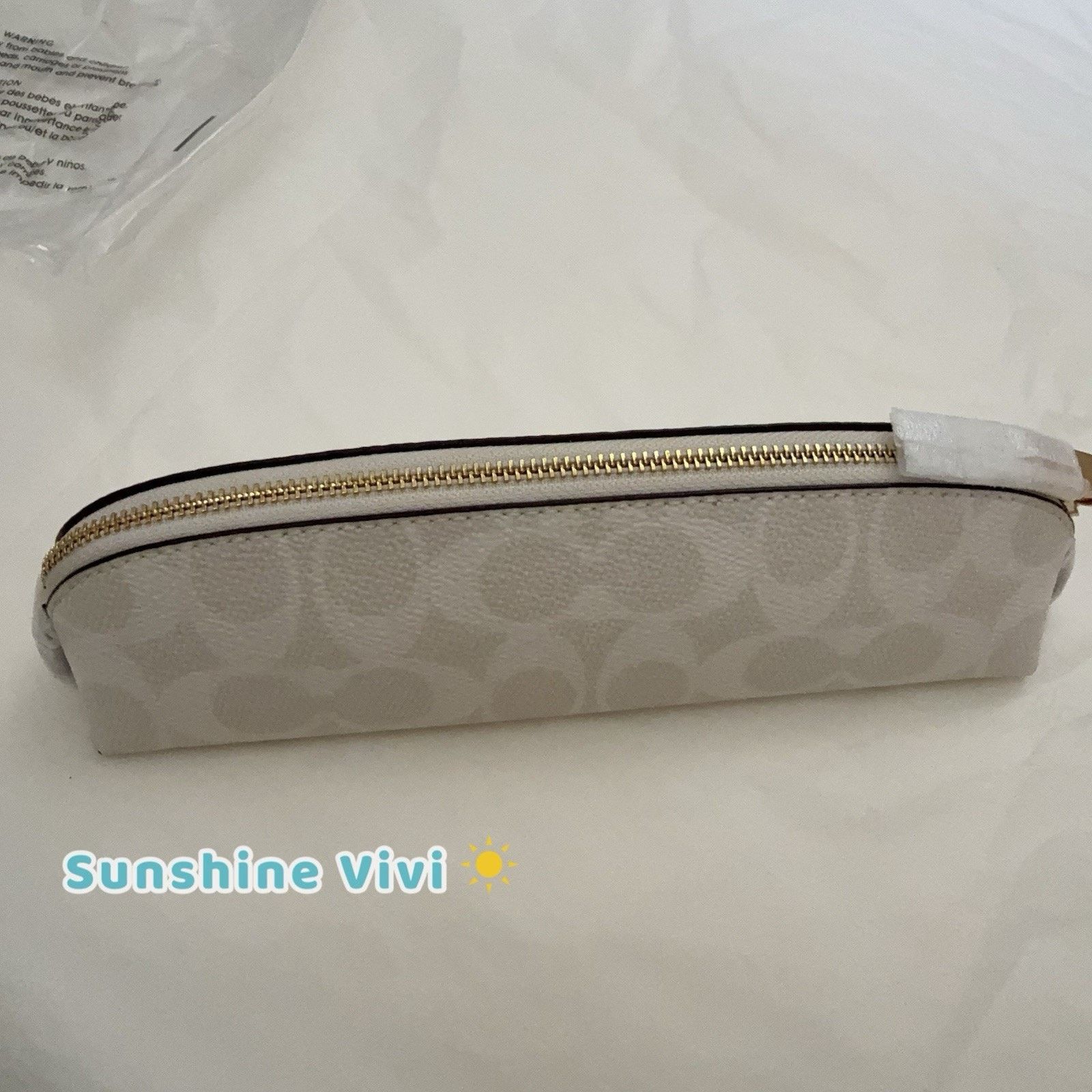 Coach NWT Coach Pencil Case Cosmetic Canvas CZ206 white chalk Size ONE SIZE - 3 Thumbnail