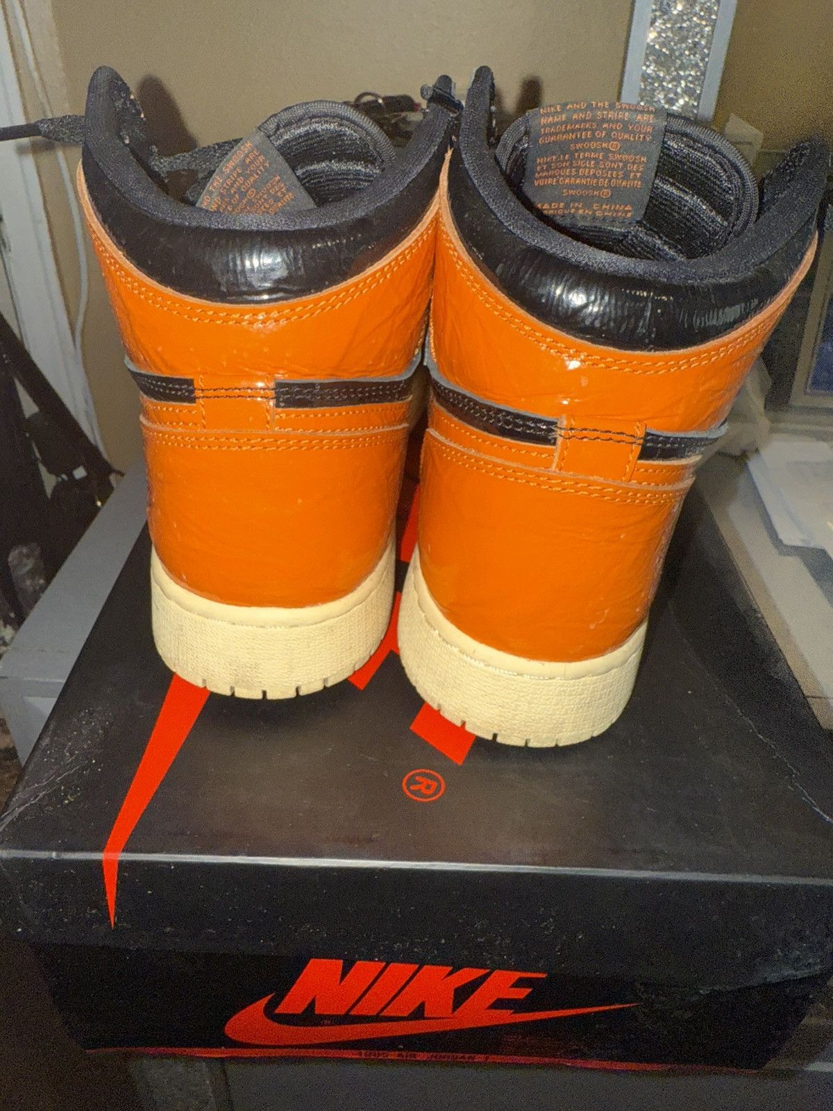 Nike Air Jordan 1 Retro High OG (GS) Shattered Backboard 3.0 Size US 6 / EU 39 - 3 Thumbnail
