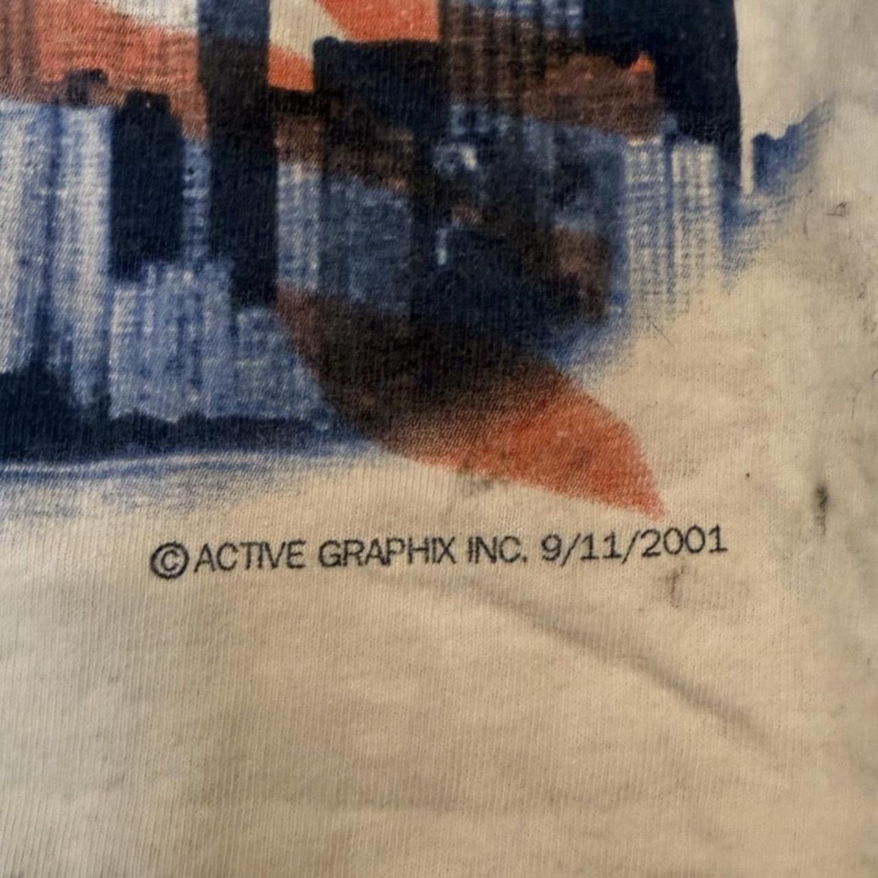 Other Vintage 2001 9/11 Memorial "God Bless America" Tee Size US L / EU 52-54 / 3 - 3 Thumbnail