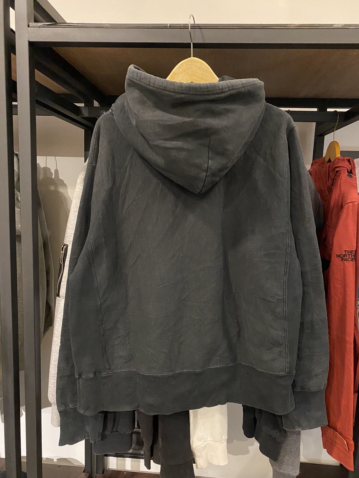 Futura × Japanese Brand 90’s Futura Laboratories Sun Faded Hoodie Size US L / EU 52-54 / 3 - 2 Thumbnail