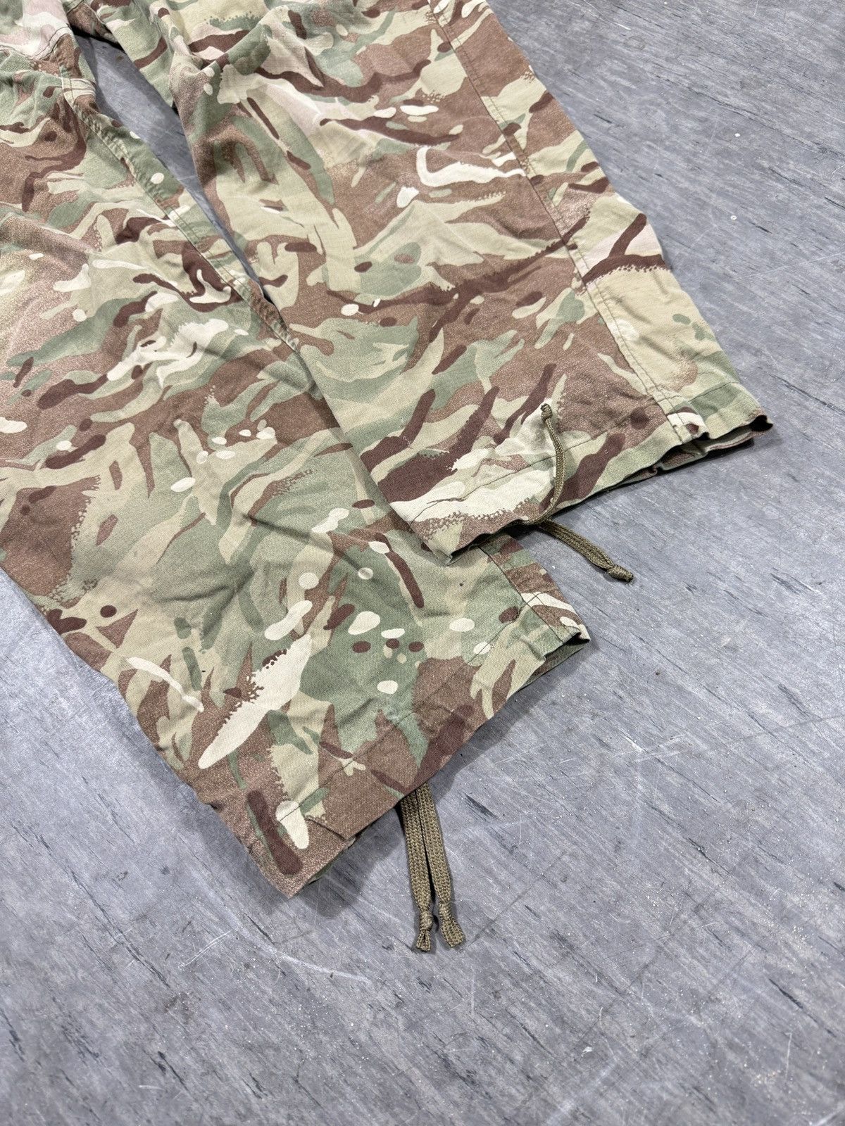 Carhartt × Vintage NATO Baggy Cargo Pants Army Military Vintage Y2K Wide Leg Size US 32 / EU 48 - 2 Thumbnail