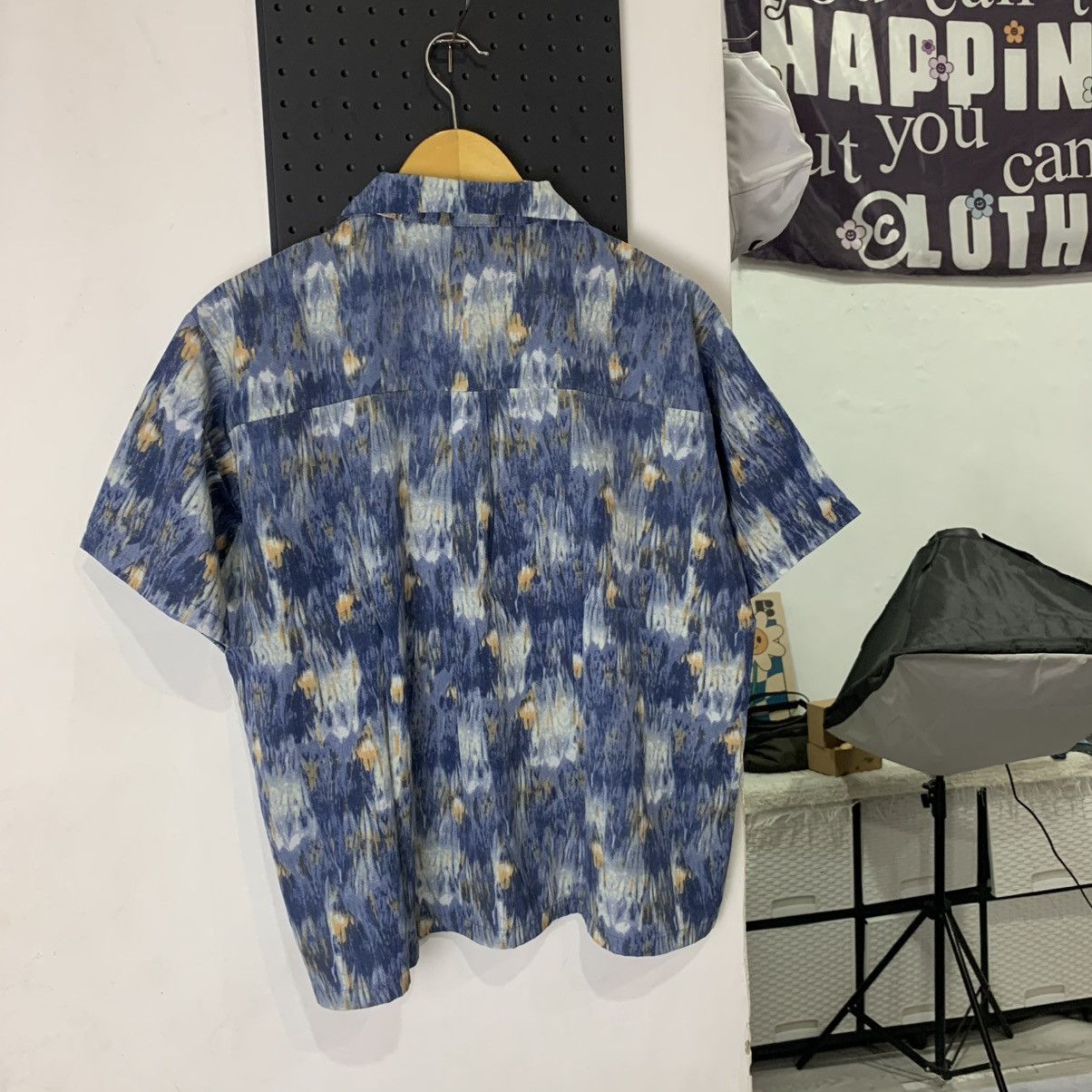 Japanese Brand NS abstrak printed boxy shortsleeve shirt Size US L / EU 52-54 / 3 - 3 Thumbnail