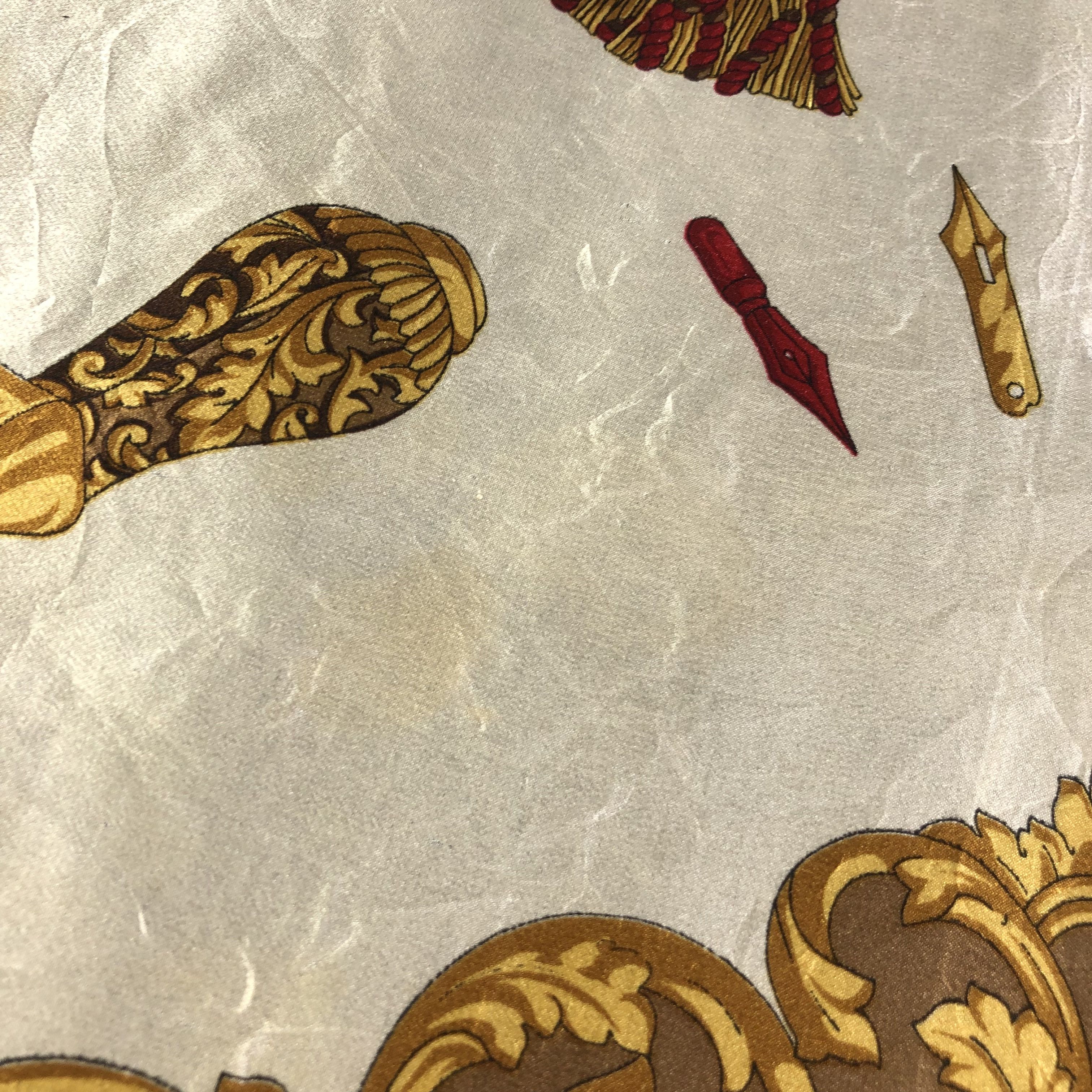 Vintage Luxury Design Silk Scarf M781 Size ONE SIZE - 8 Thumbnail