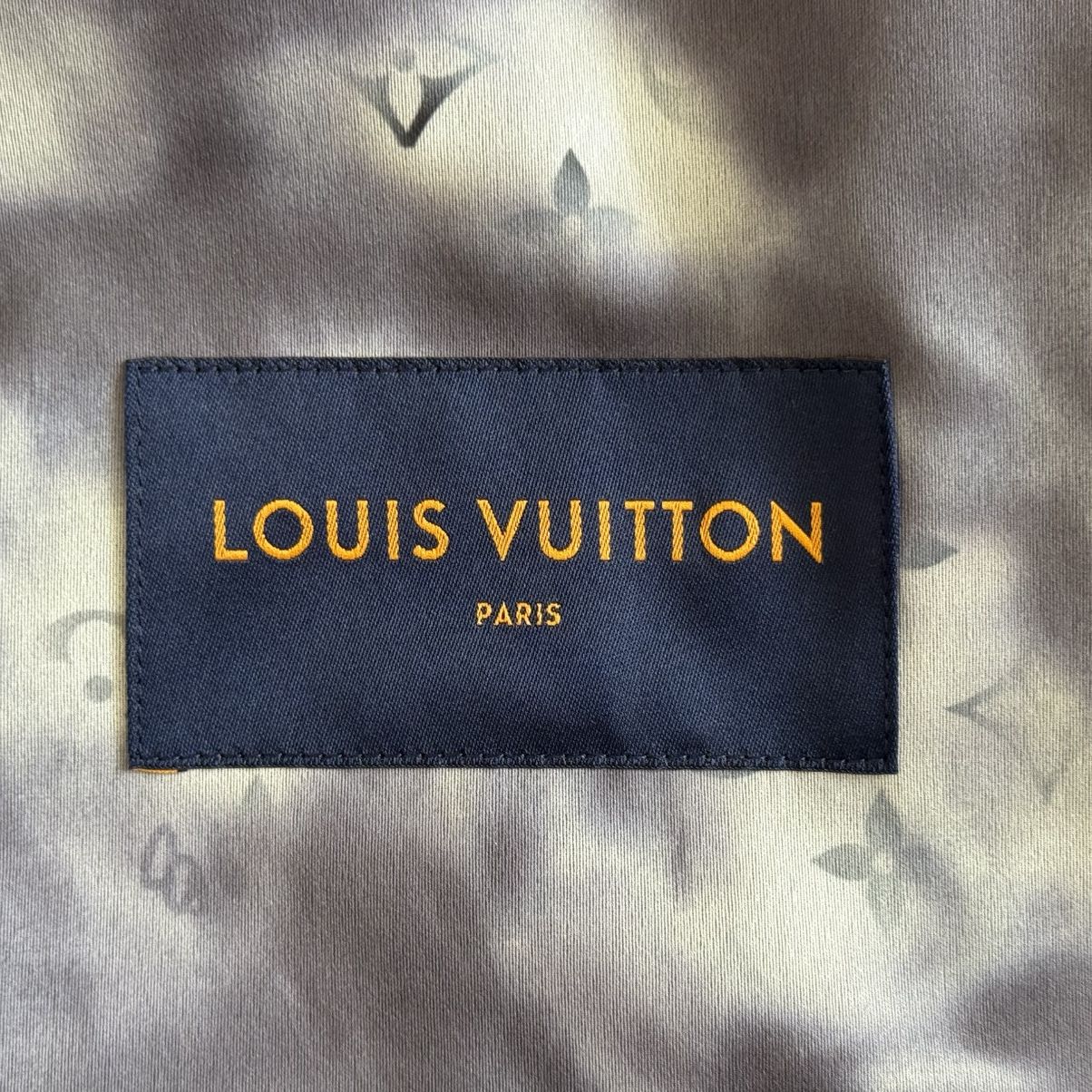 Louis Vuitton Ski Parka with Packable Hood and Monogram Tie Dye Lining Size US S / EU 44-46 / 1 - 9 Thumbnail