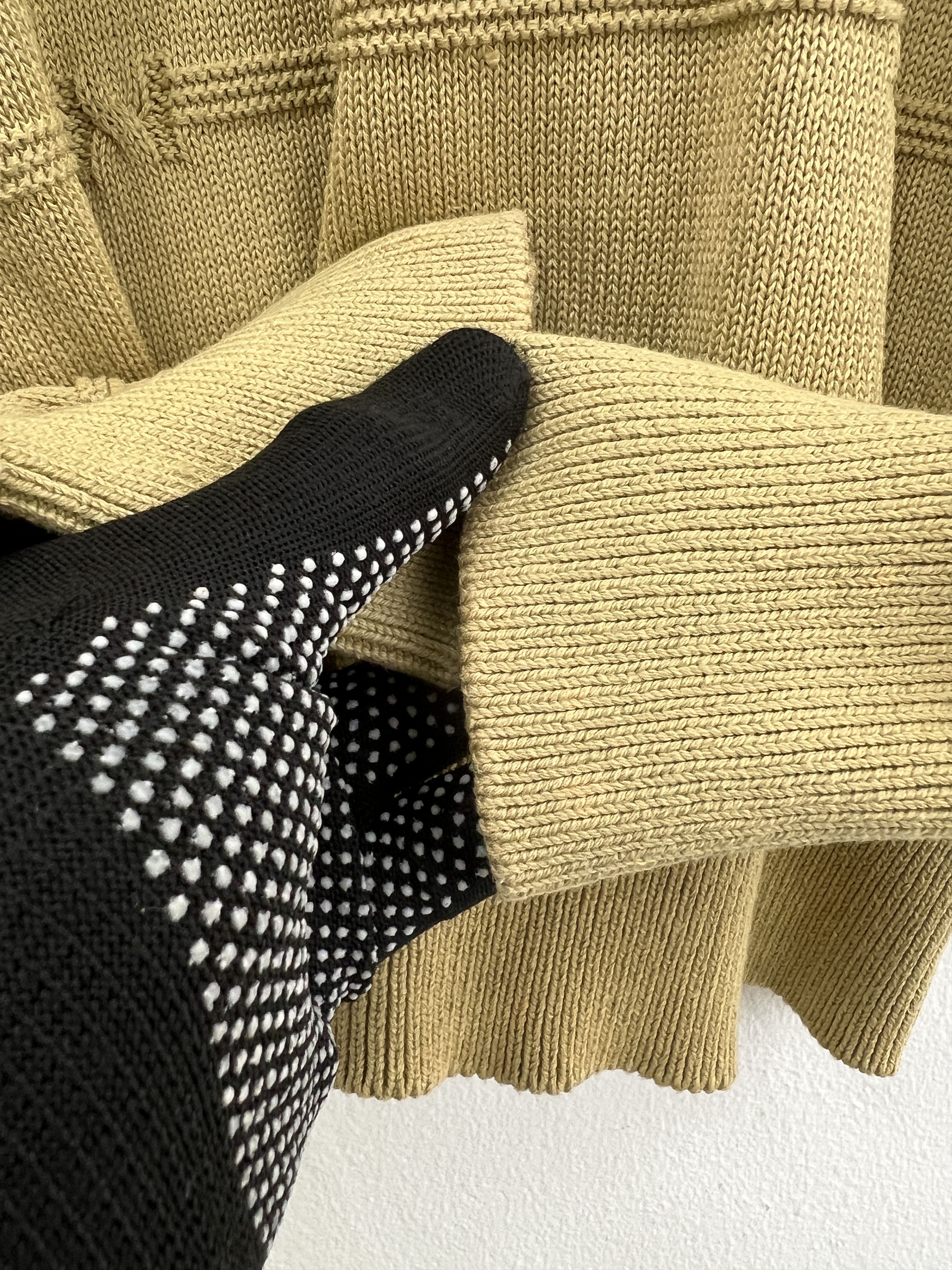 Burberry Vintage 90s Burberry's Big Logo Knit Sweater (M) GTMPT693 Size US M / EU 48-50 / 2 - 4 Thumbnail