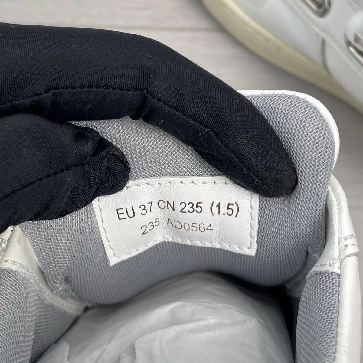 Acne Studios ACNE White Leather Sneakers 37 260312WQQ3H03 Size US 6.5 / IT 36.5 - 4 Thumbnail