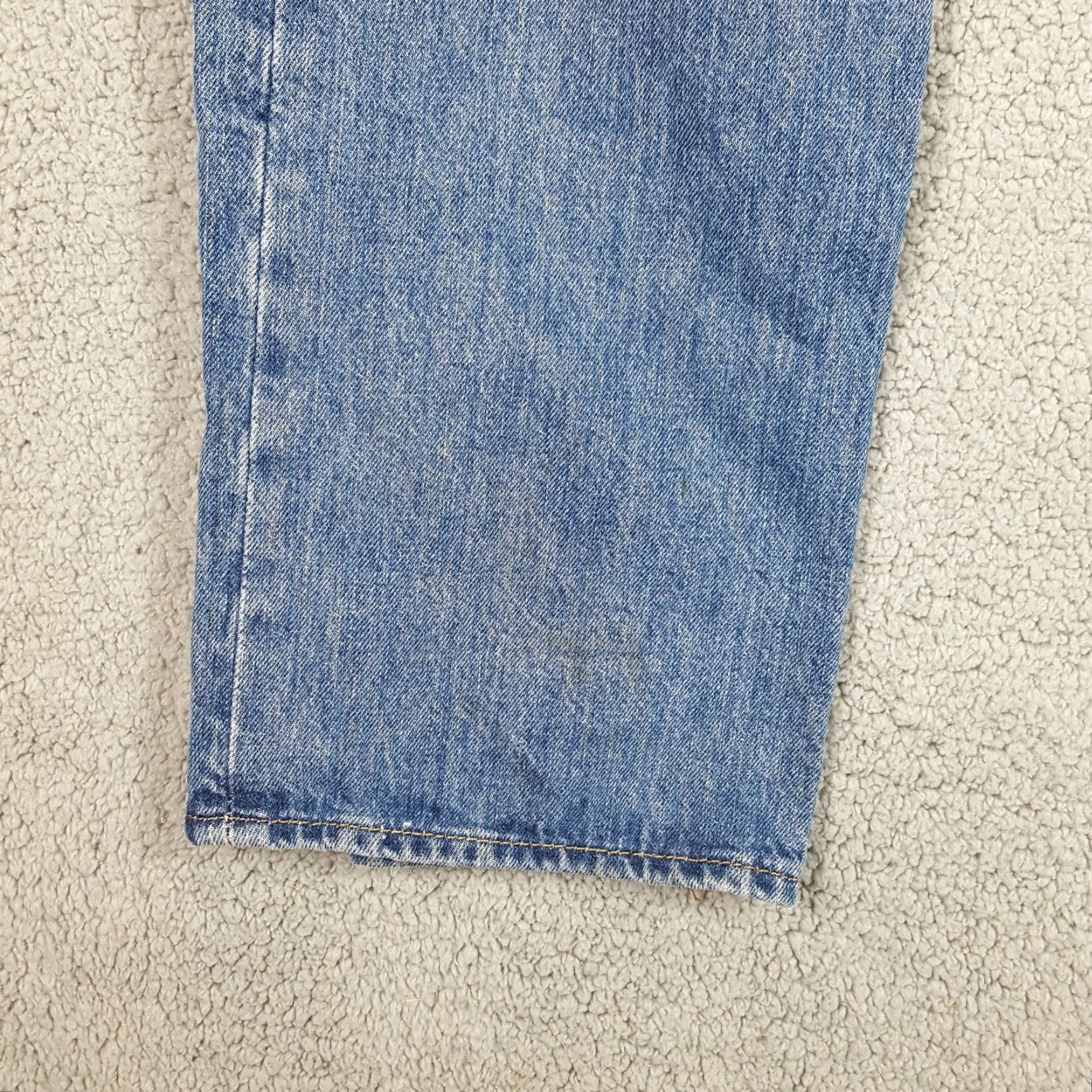 Levi's Levi's 501 Classic Fit Button Fly Men's Size 38x30 Straight Leg Denim Blue Jeans Size US 38 / EU 54 - 5 Thumbnail