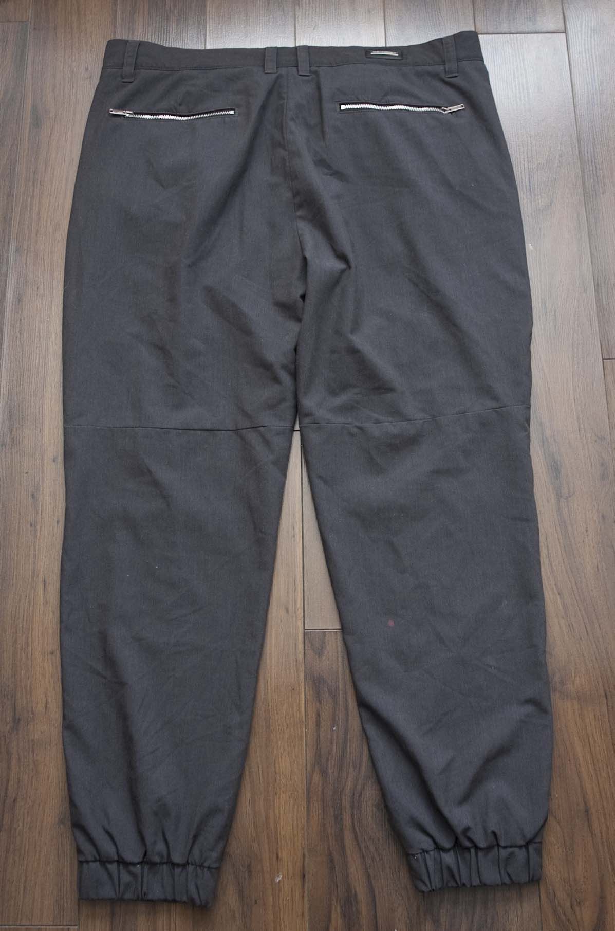 Karl Lagerfeld Karl Lagerfeld Pants Size 37x27.5 Dark Gray Size US 37 - 2 Thumbnail