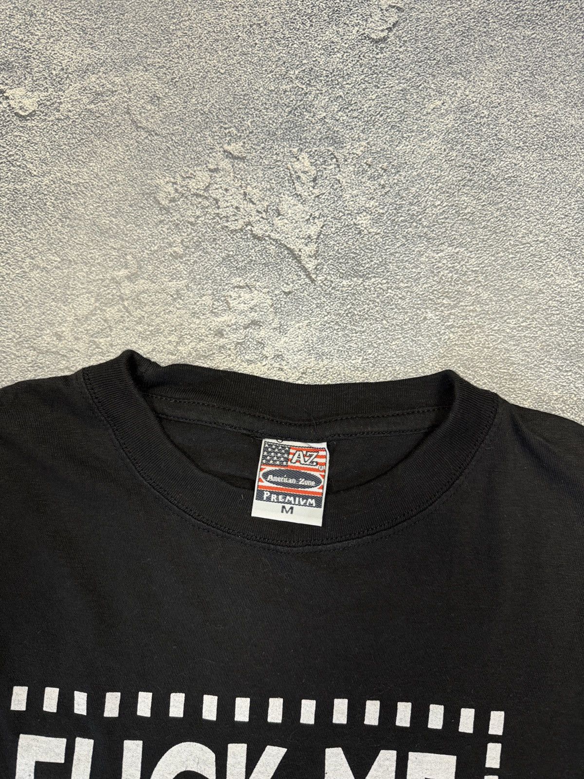 Vintage Vintage Y2K ADULT “ FUCK ME IM FAMOUS STAR “ SLOGAN Tee Size US M / EU 48-50 / 2 - 4 Thumbnail