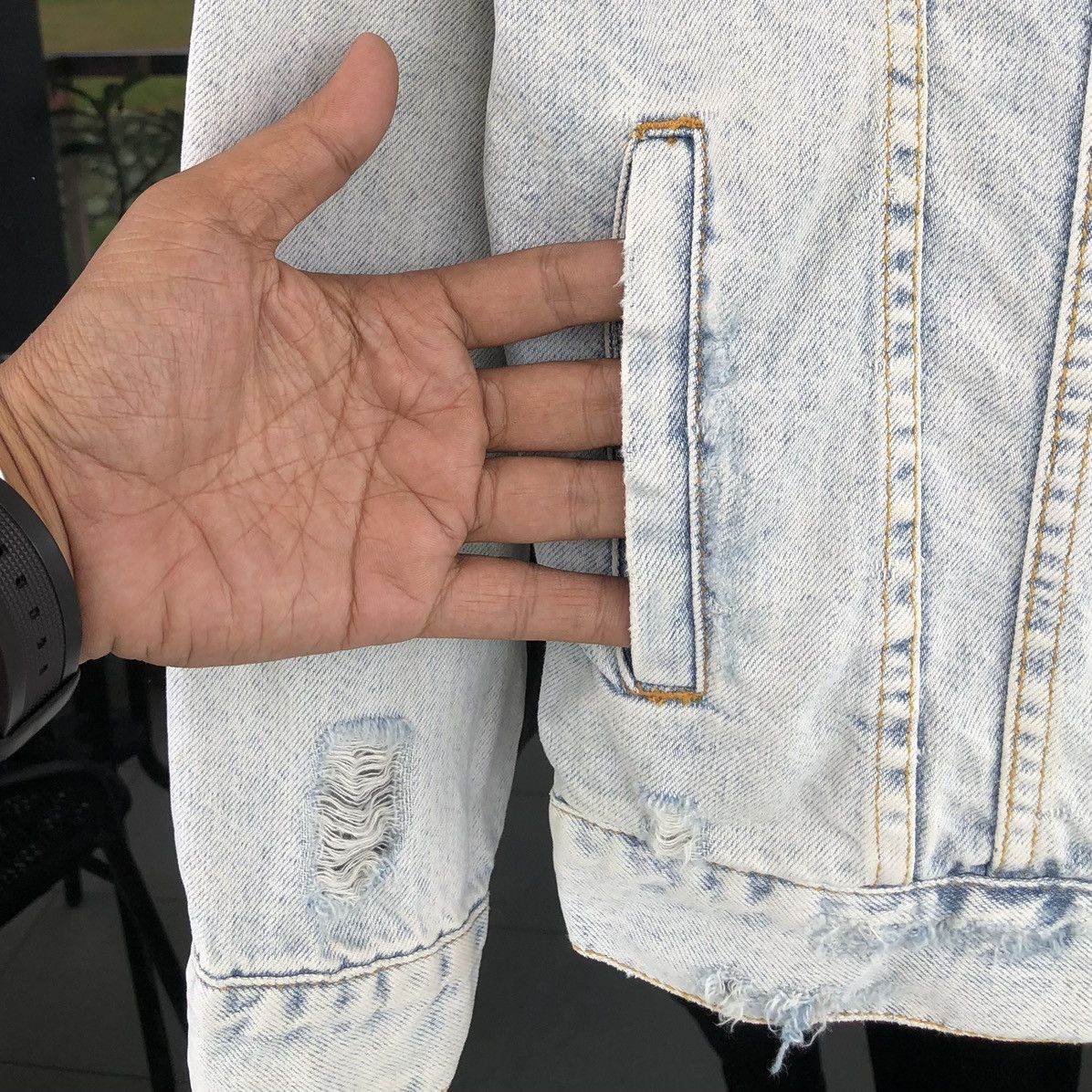 Zara Zara Mens Light Blue Studs Stones Skull Faded Wash Jacket Size US M / EU 48-50 / 2 - 20 Thumbnail