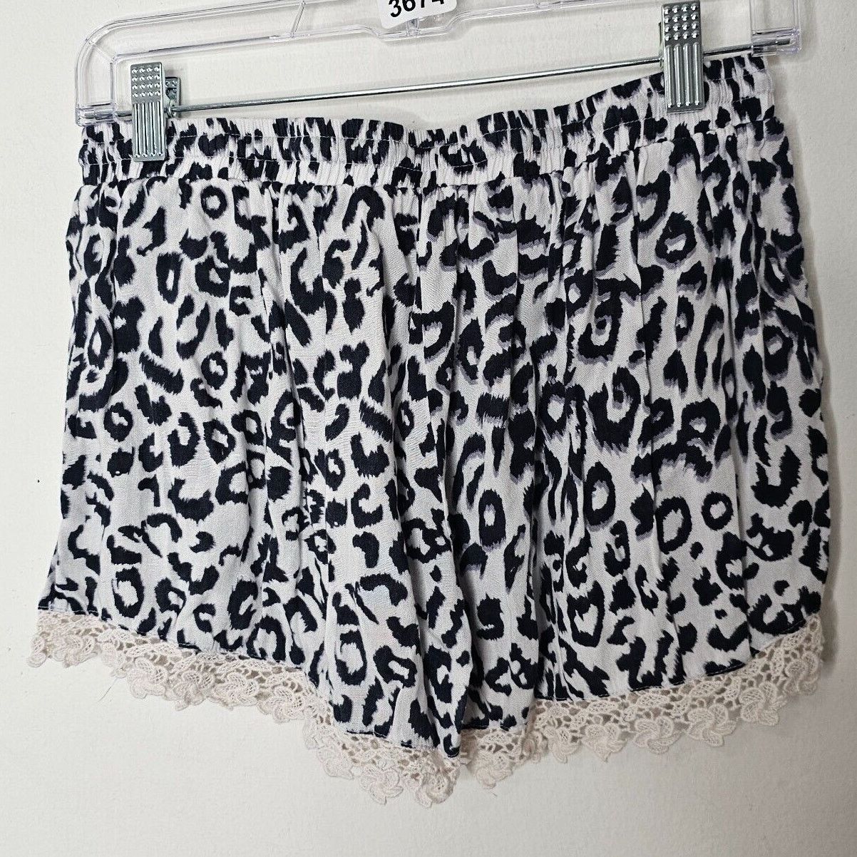 Other Raga Ivory & Black Leopard Cream Lace Trim Short Shorts L Size 34" / US 12 / IT 48 - 6 Thumbnail