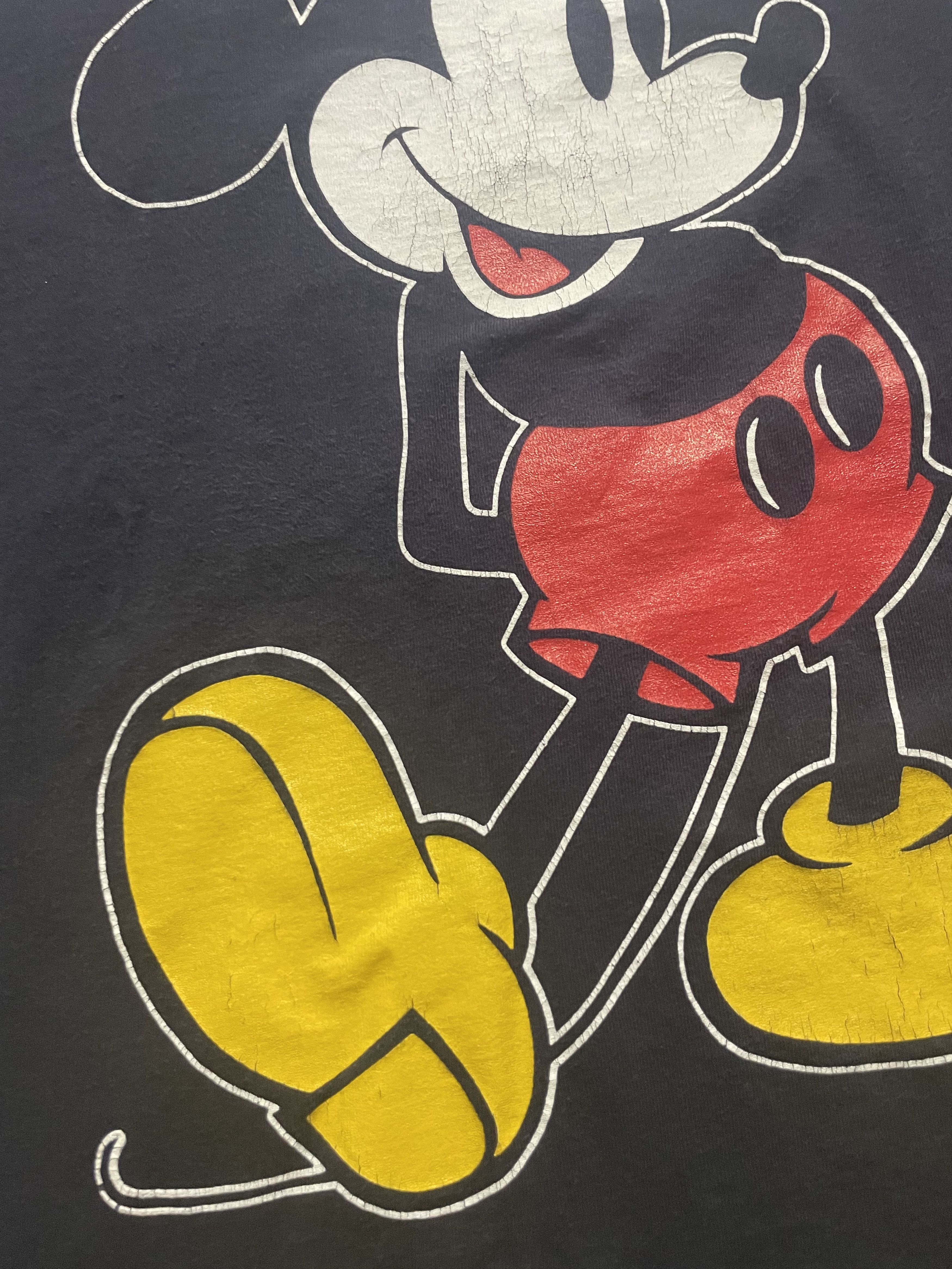 Vintage Vintage Mickey Mouse Disney Big Print Shirt Size US XL / EU 56 / 4 - 4 Thumbnail