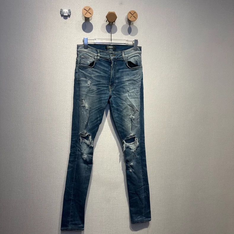 Amiri Amiri washed double knee distressed blue jeans Size US 32 / EU 48 - 1 Thumbnail