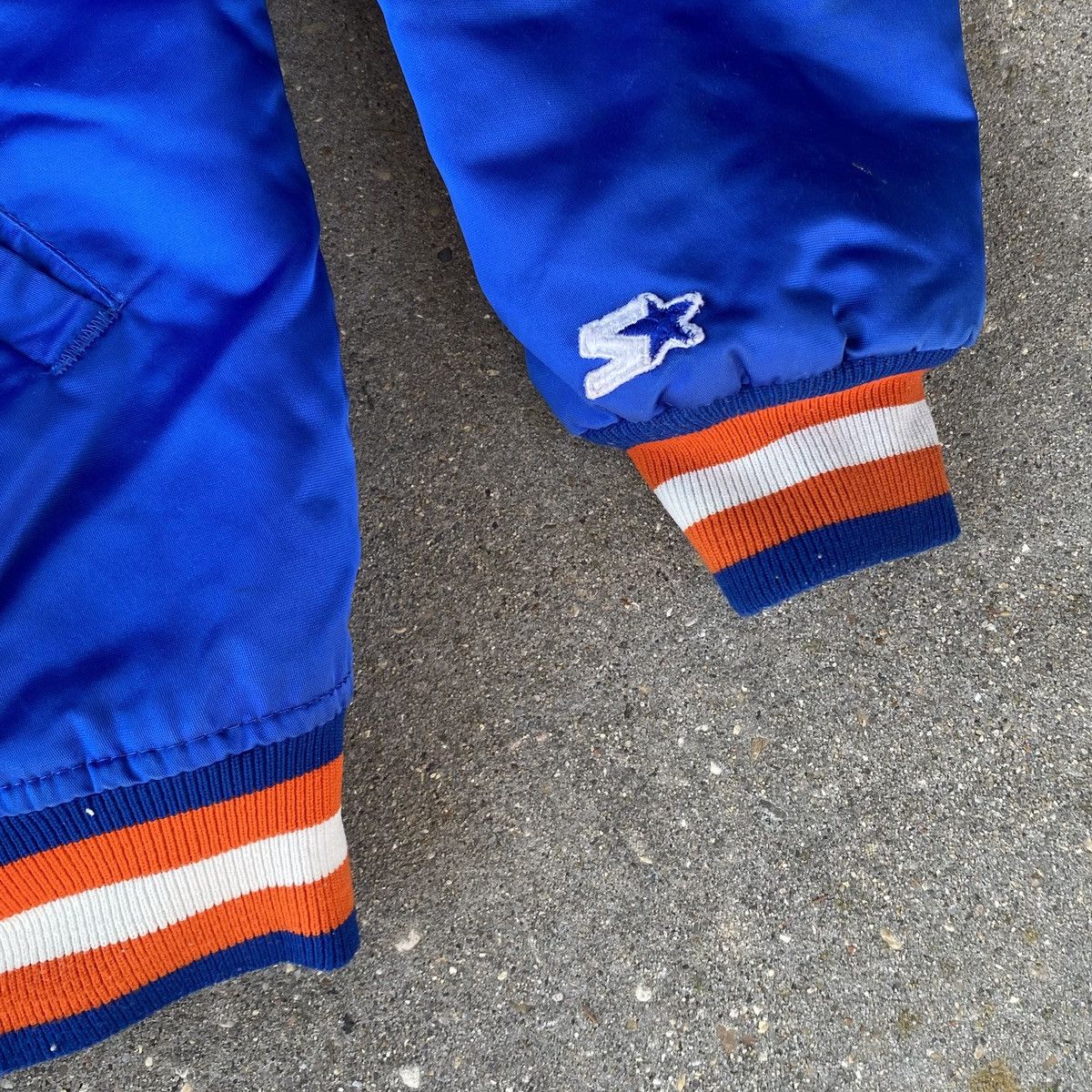Starter Vintage Starter Florida Gators Satin Bomber Jacket Spellout Size US L / EU 52-54 / 3 - 3 Thumbnail