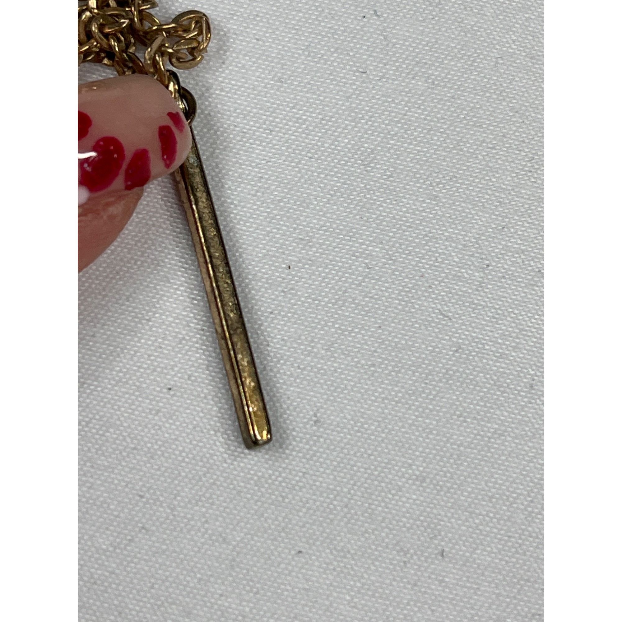 Vintage Layered Gold Tone SKU 7864 Pendant Necklace With Chain and B Size ONE SIZE - 4 Thumbnail